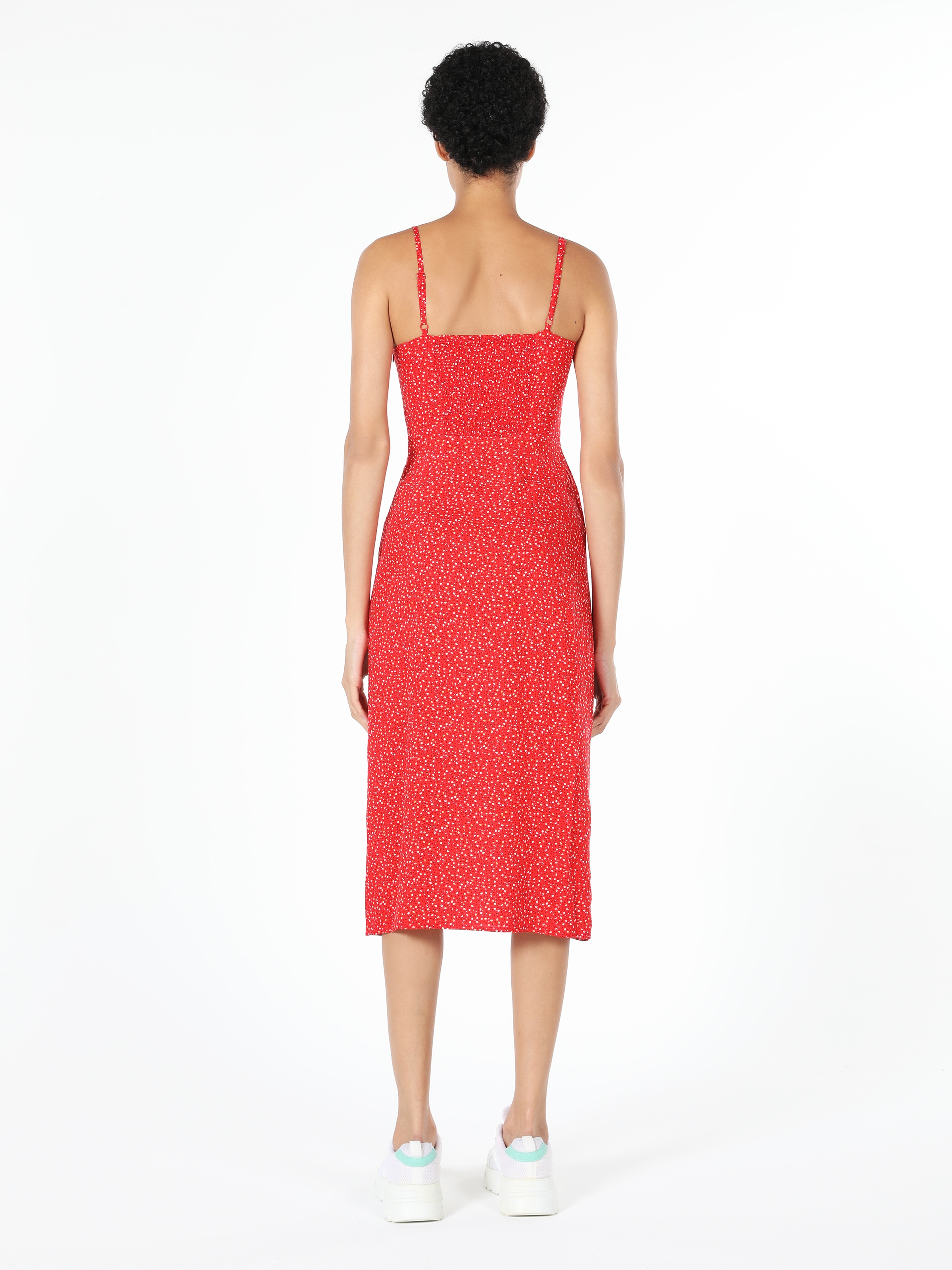 Colins Slim Fit Baskılı Dar Kesim Yırtmaç Detaylı Kırmızı Kadın Elbise. 2