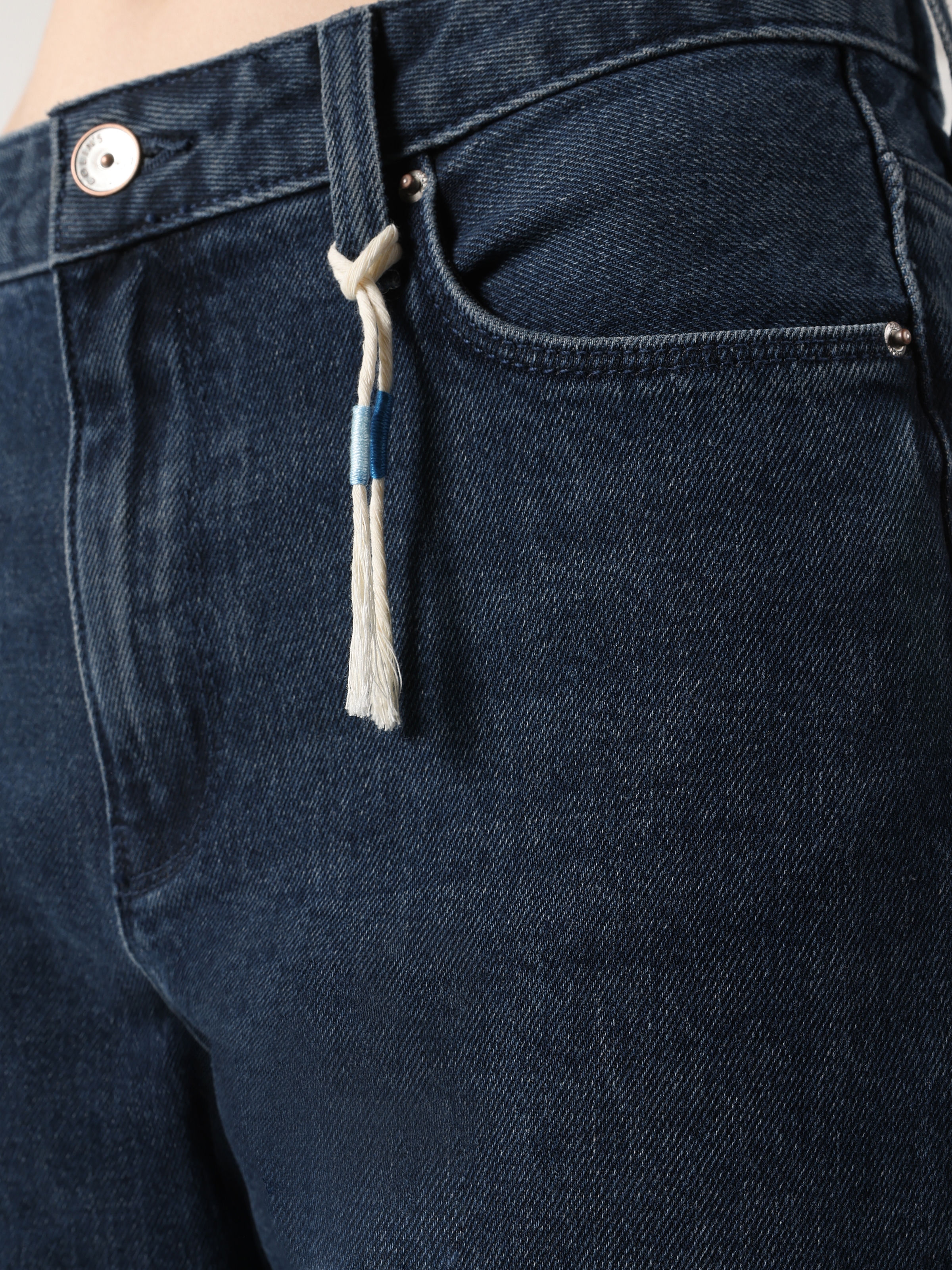 Colins 891 Maya Slim Fit Orta Bel Daralan Paça Koyu Mavi Kadın Pantolon. 6