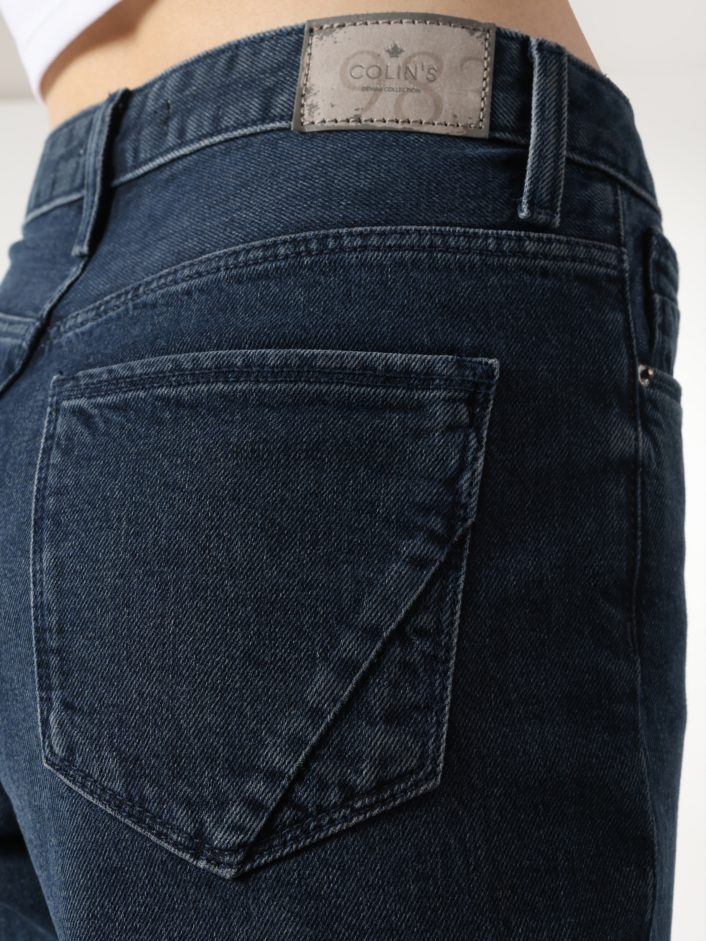 Colins 891 Maya Slim Fit Orta Bel Daralan Paça Koyu Mavi Kadın Pantolon. 7