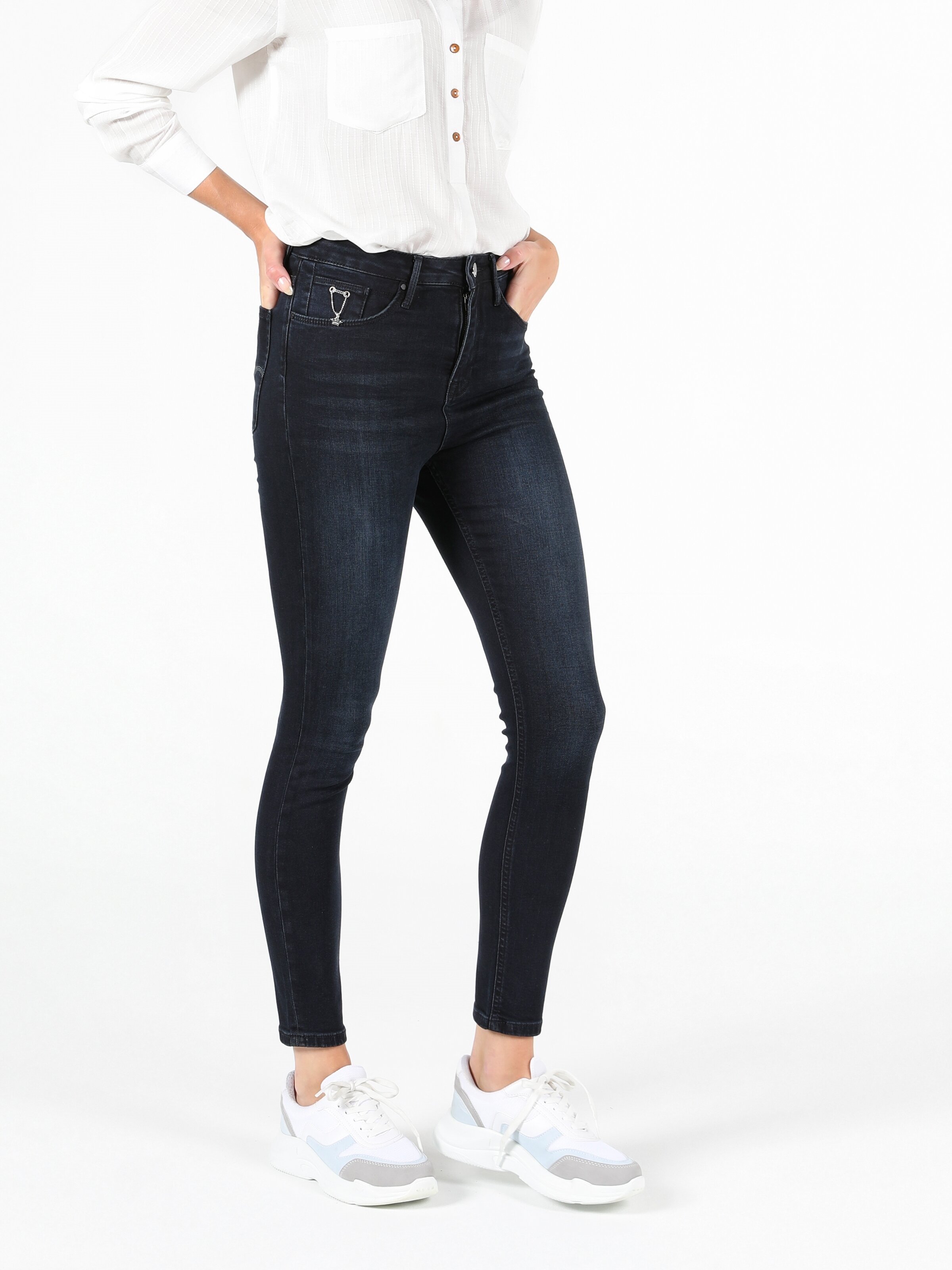 Colins 760 Dıana Yüksek Bel Dar Paça Super Slim Fit Koyu Mavi Kadın Jean Pantolon. 3