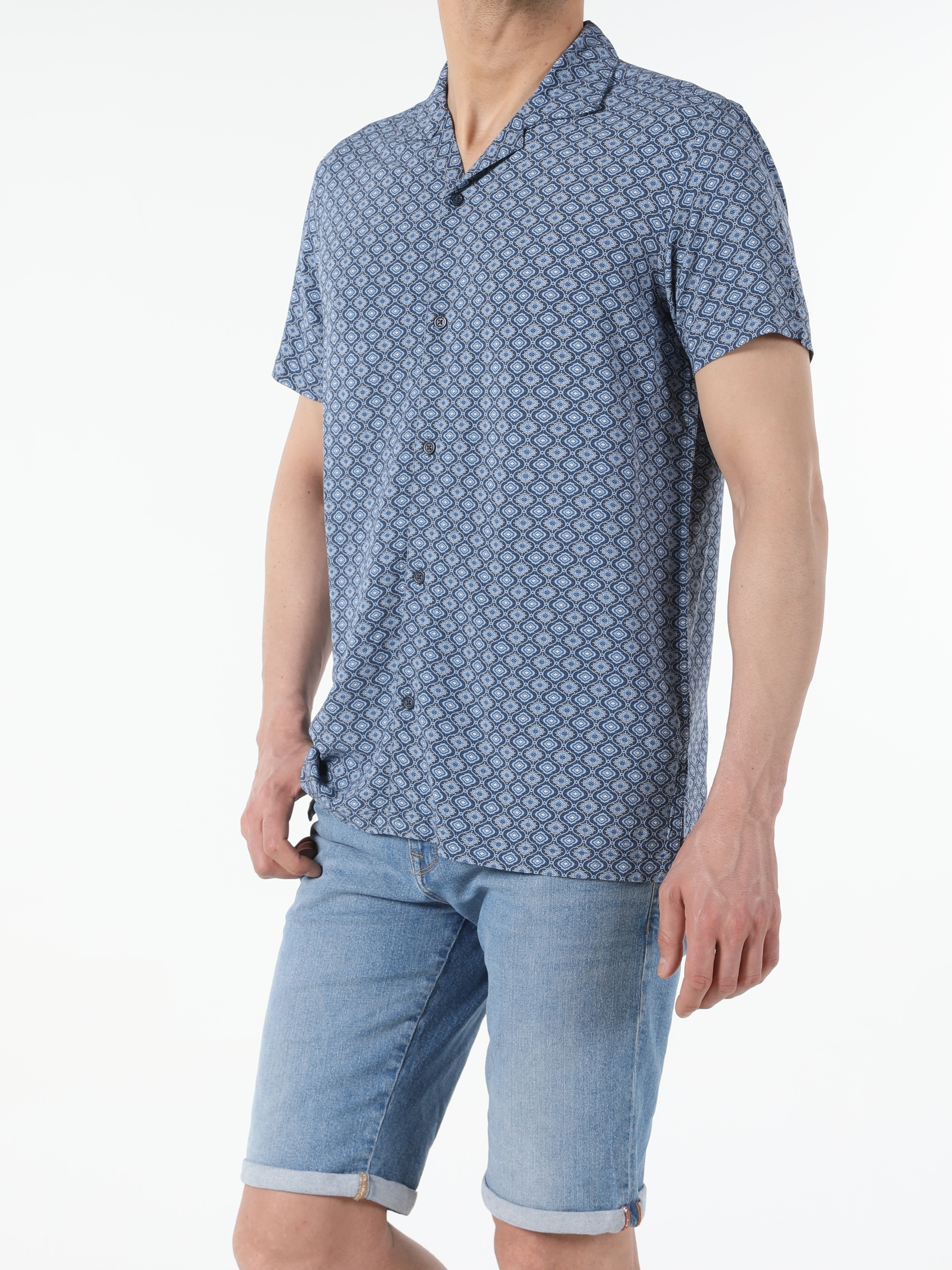 Koyu Mavi Regular Fit Shirt Neck Erkek Kısa Kol Gömlek