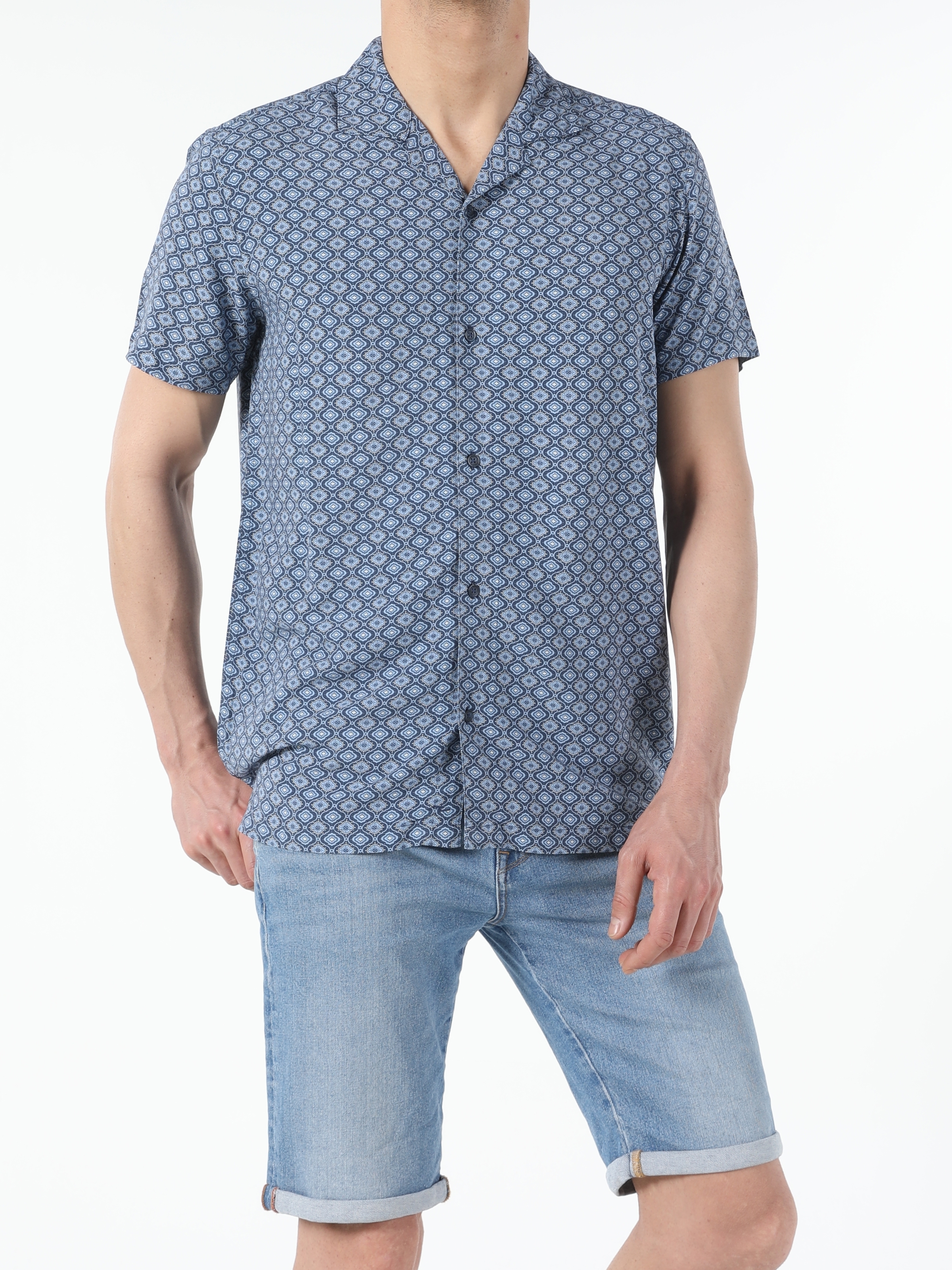Colins Koyu Mavi Regular Fit Shirt Neck Erkek Kısa Kol Gömlek. 4