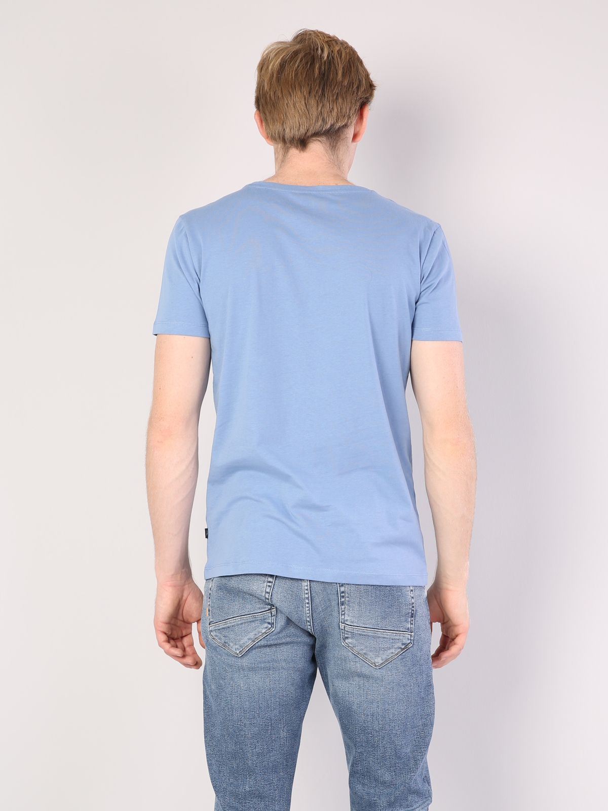 Slim Fit V Yaka Örme Erkek Mavi Kısa Kol Tişört