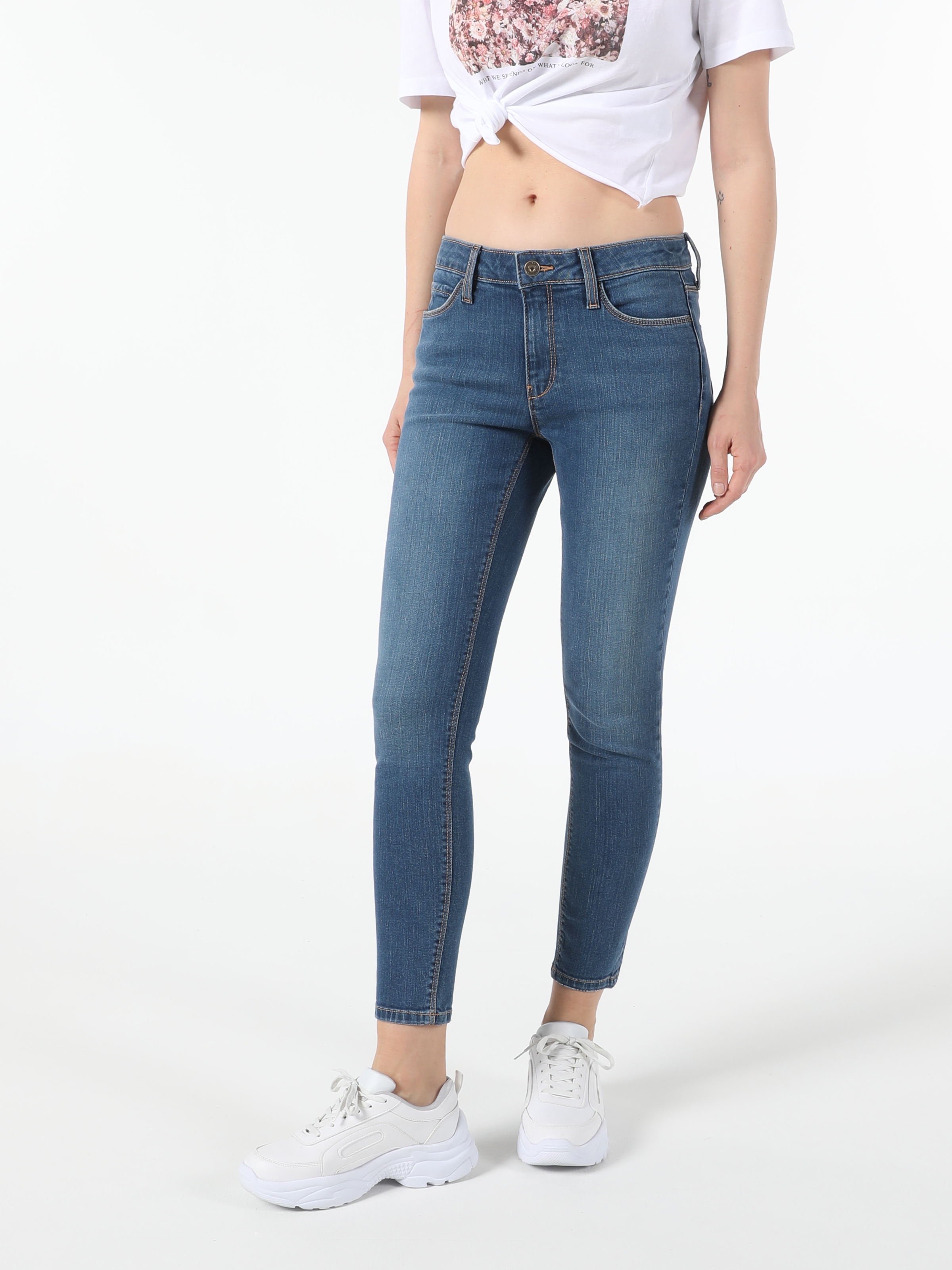 759 Lara Super Slim Fit Orta Bel Dar Paça Kadın Mavi Jean Pantolon Cl1053508