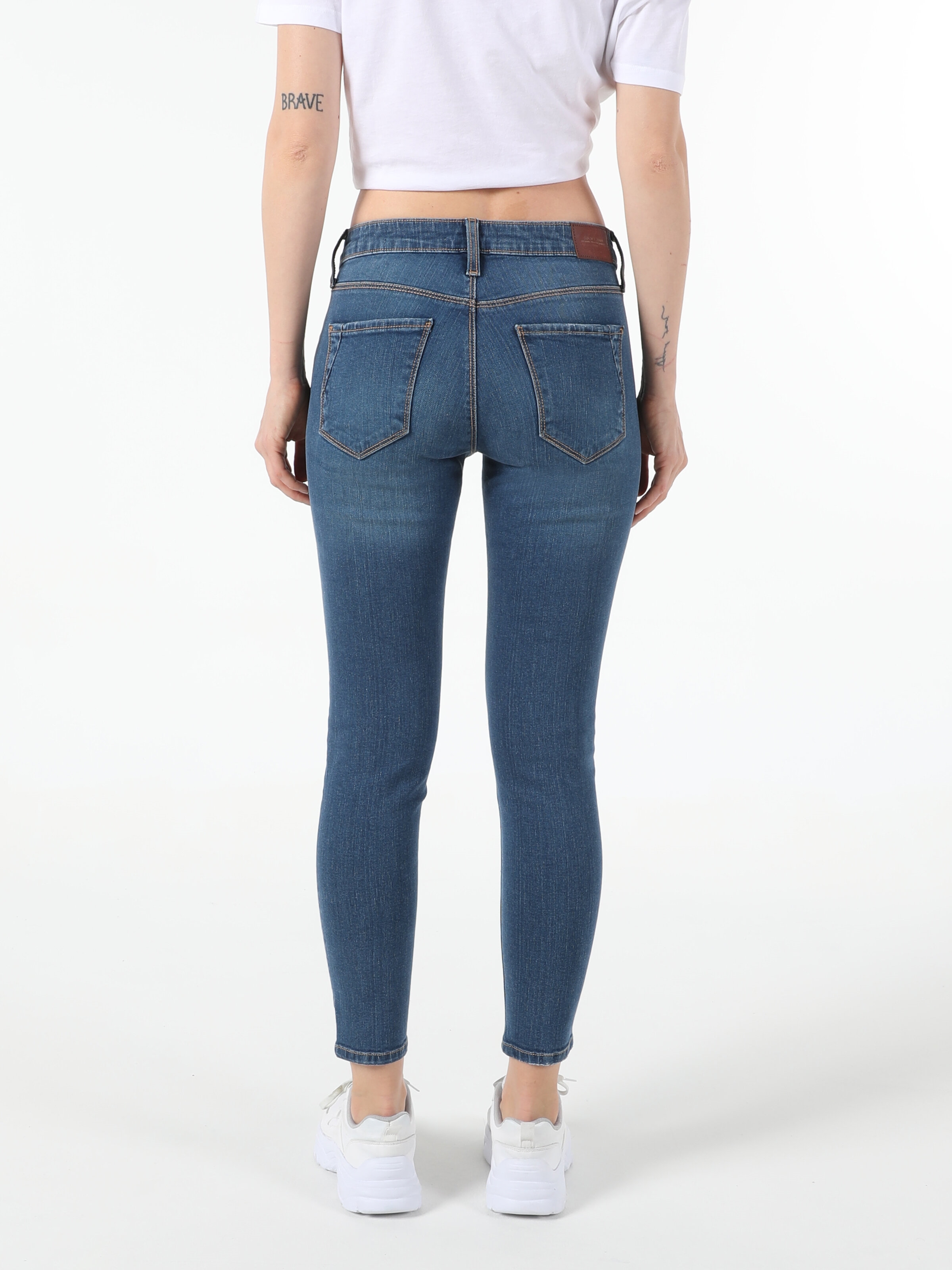 Colins 759 Lara Orta Bel Dar Paça Super Slim Fit Mavi Kadın Jean Pantolon. 2