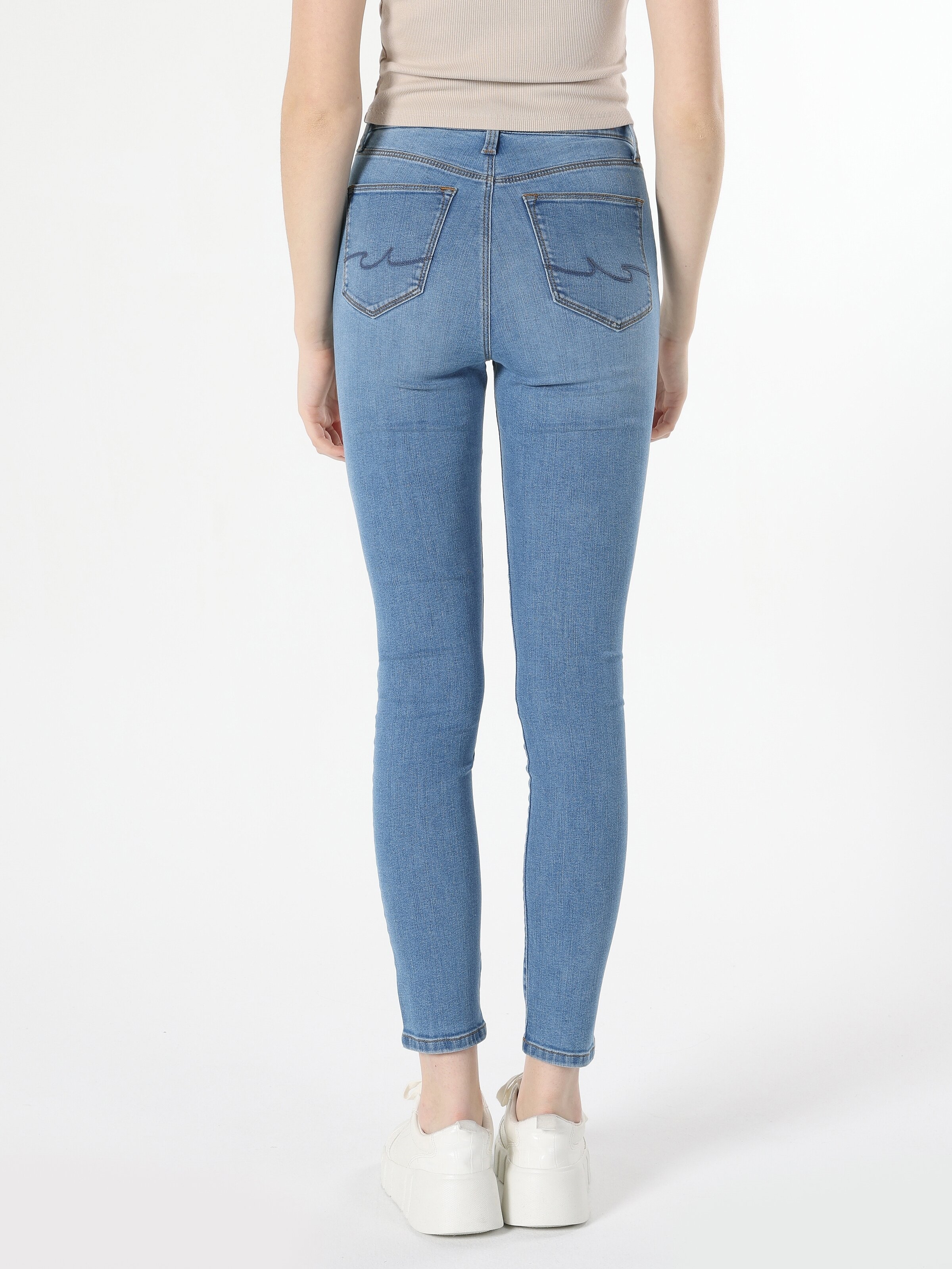 760 Diana Yüksek Bel Dar Paça Süper Slim Fit Mavi Kadın Jean Pantolon Cl1048828