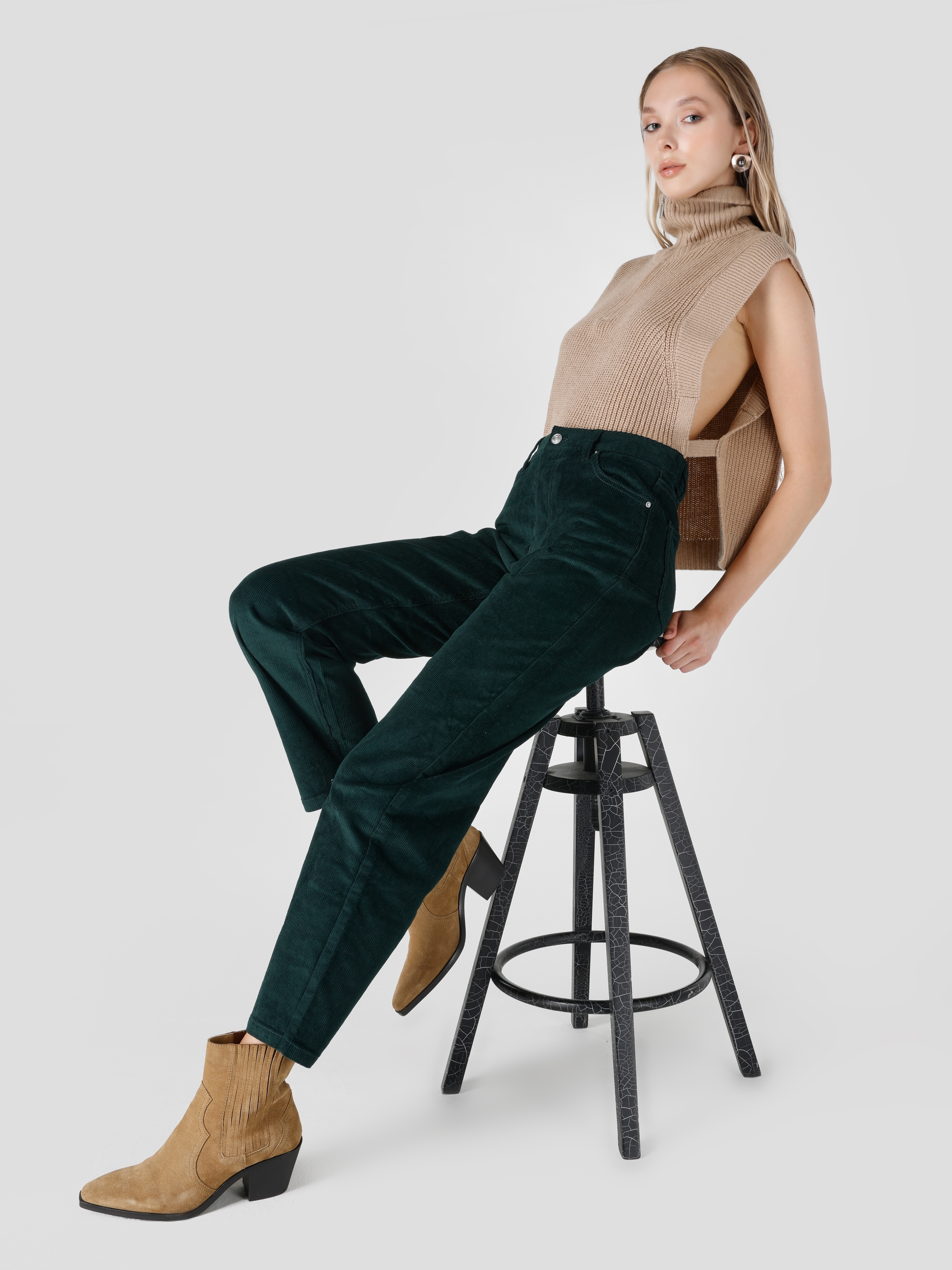 Normal Kesim Yüksek Bel Geniş Paça Yeşil Kadın Pantolon CL1065644