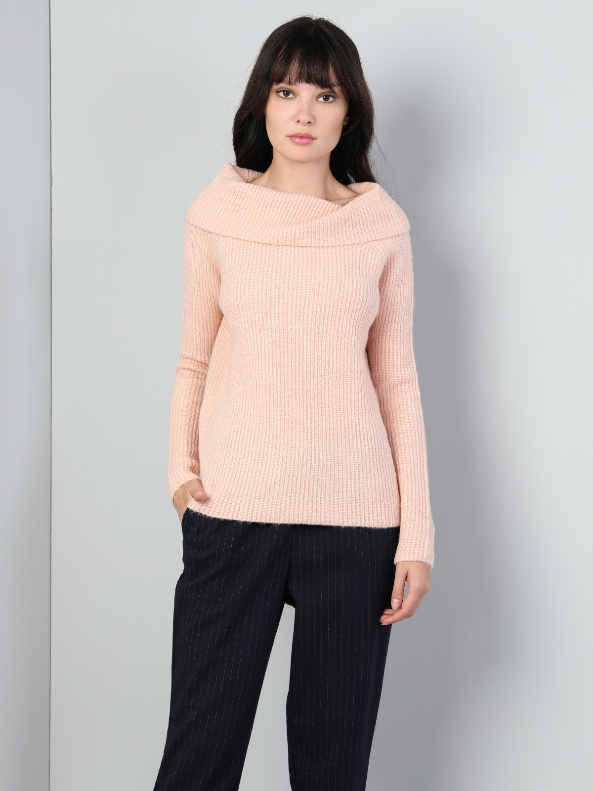Colins Pınk Woman Sweaters. 4