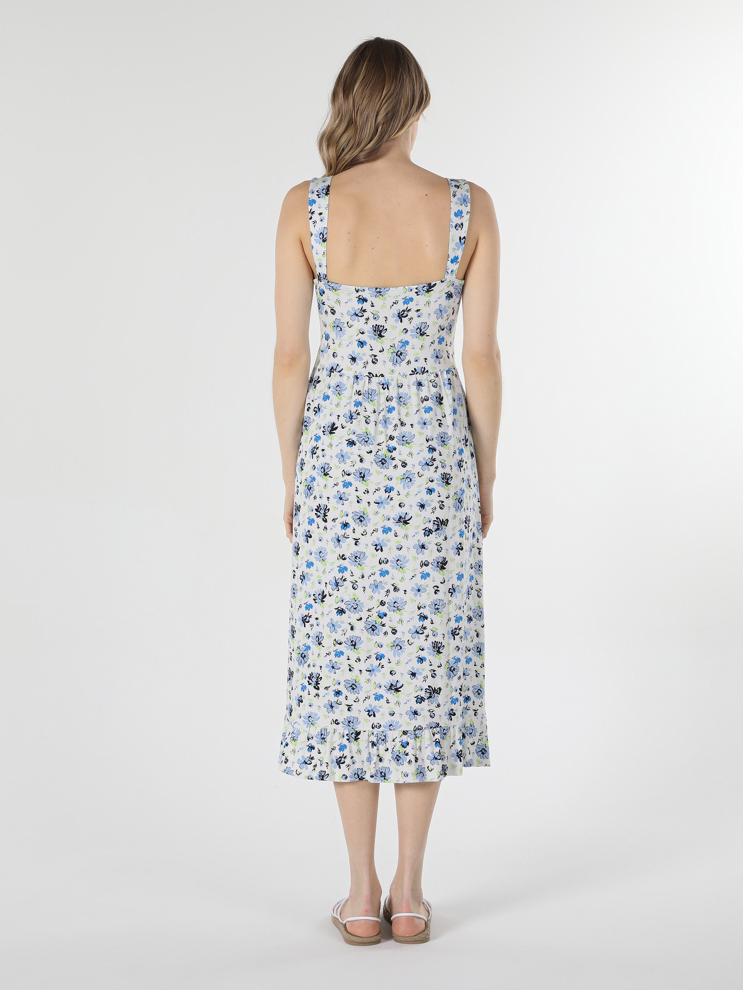 Regular Fit Çiçek Baskılı Sıfır Kol Çok Renkli Kadın Elbise Cl1059110
