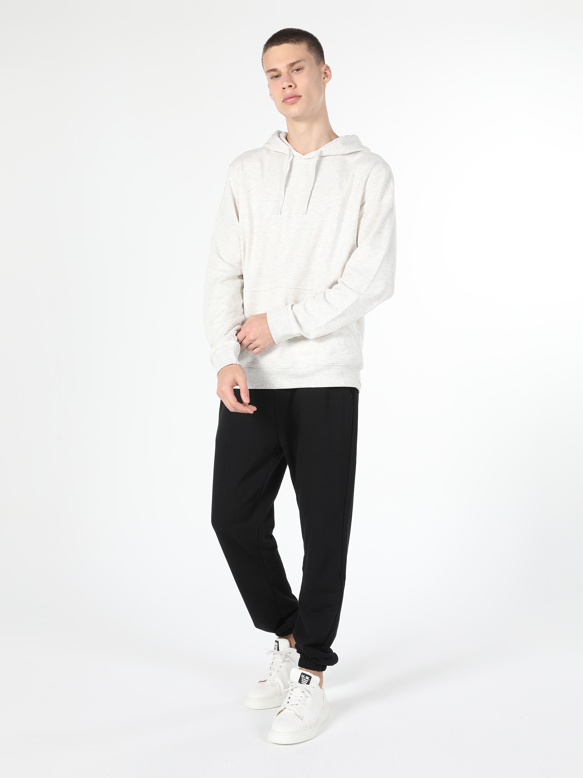 Colins Regular Fit Beyaz Erkek Sweatshirt. 4