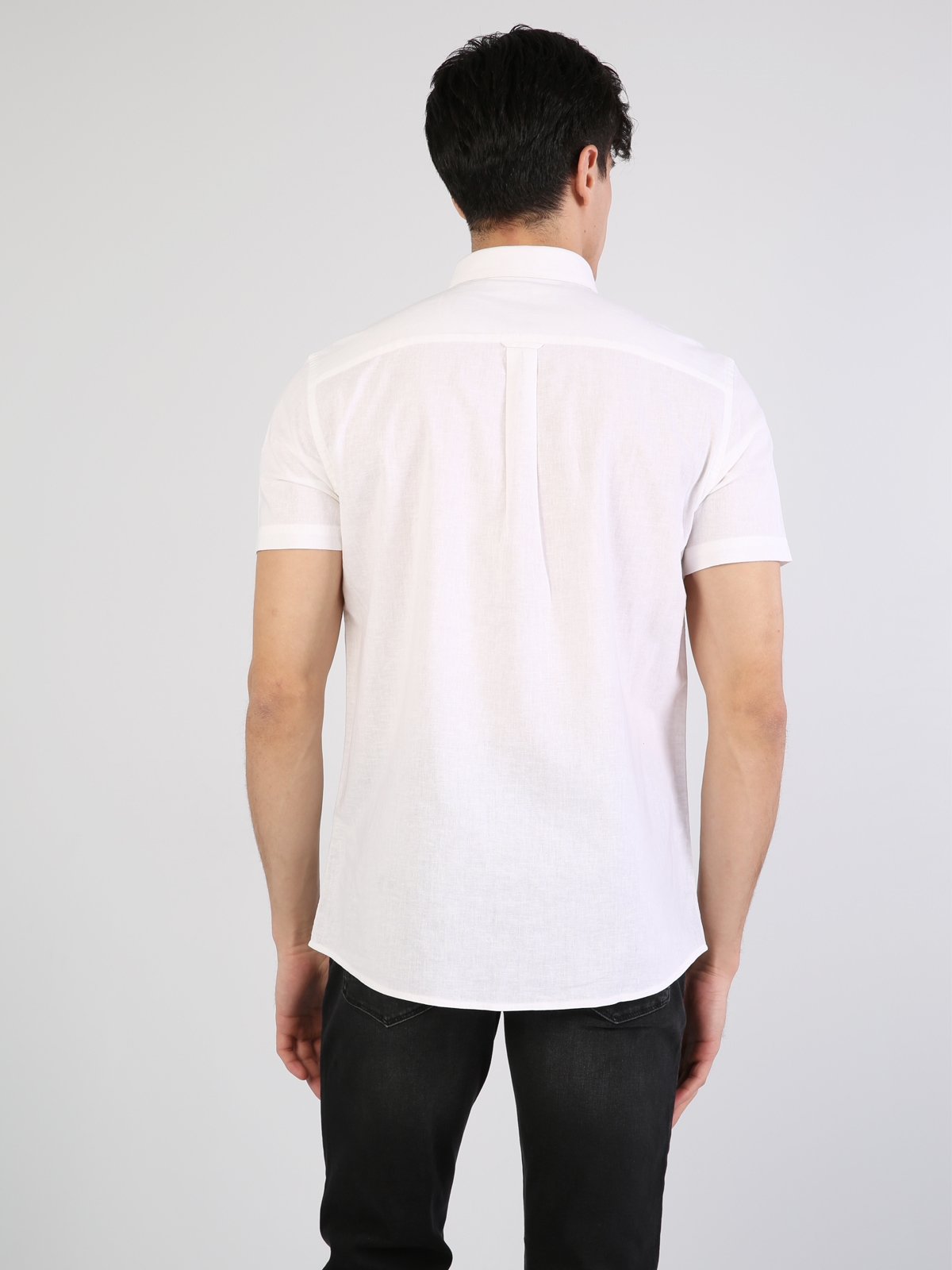 Regular Fit Shirt Neck Erkek Beyaz Kısa Kol Gömlek