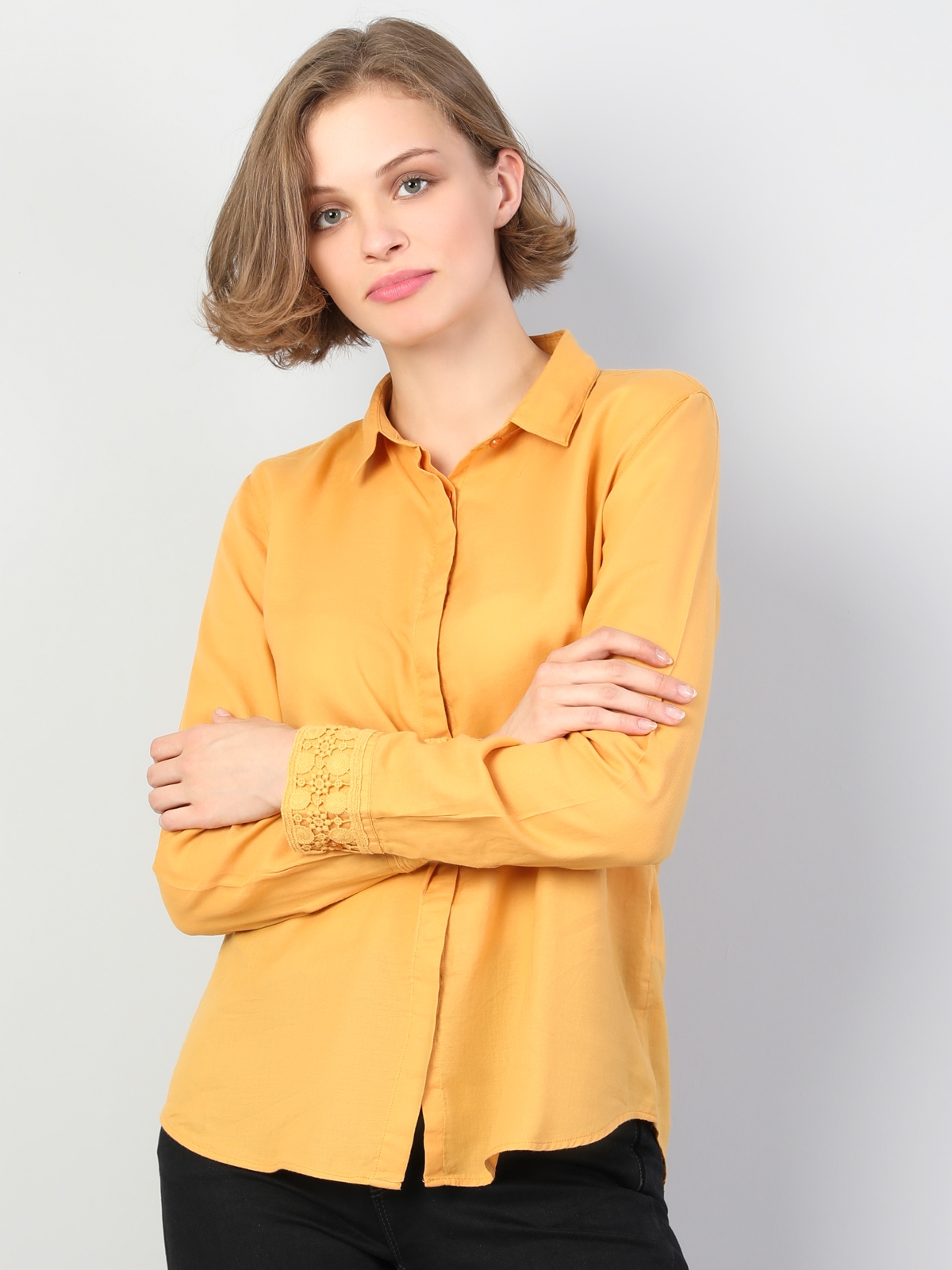 Basic Slim Fit Kadın Sarı Uzun Kol Gömlek