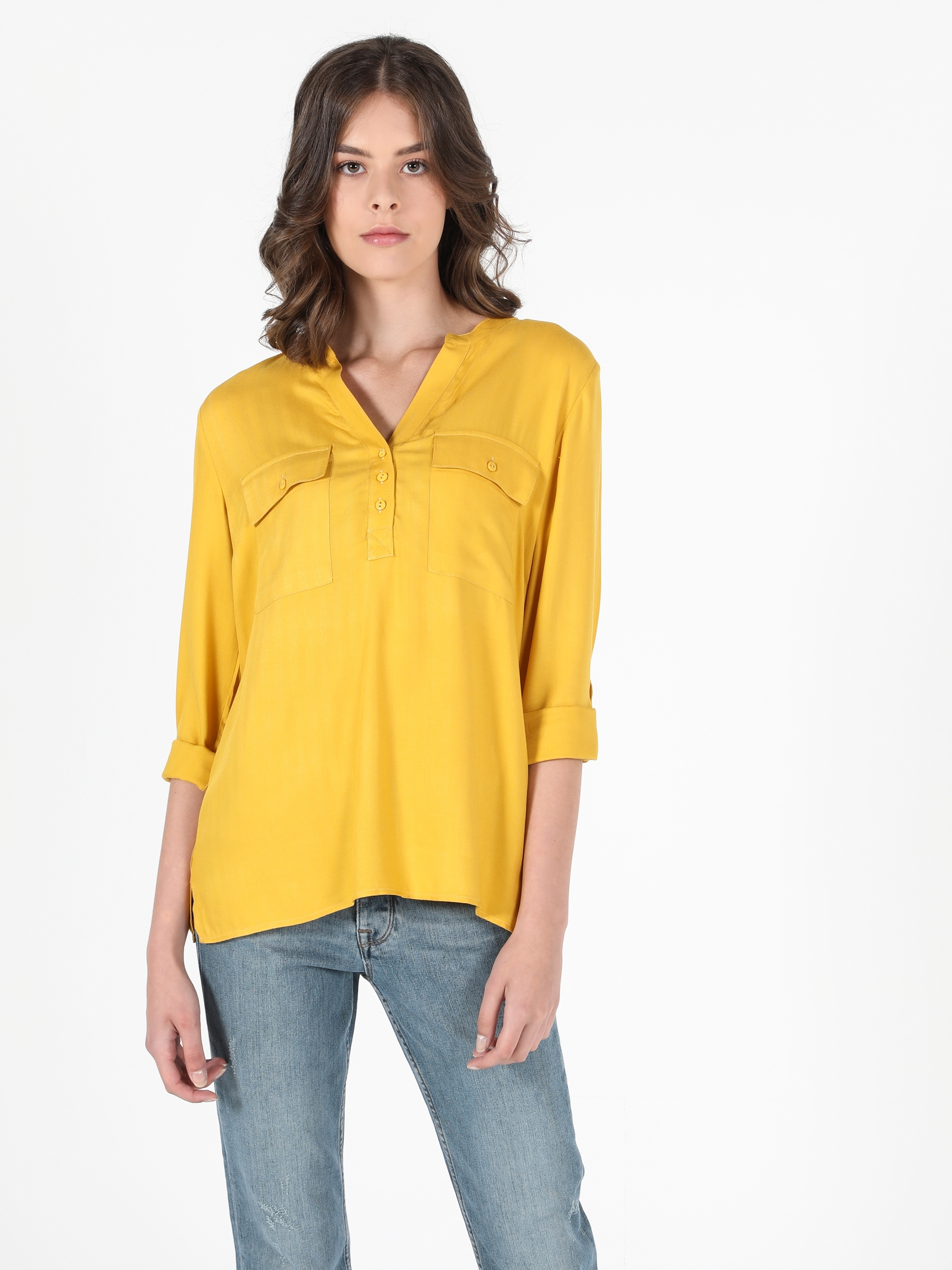 Colins Yellow Woman Long Sleeve Shirt. 3