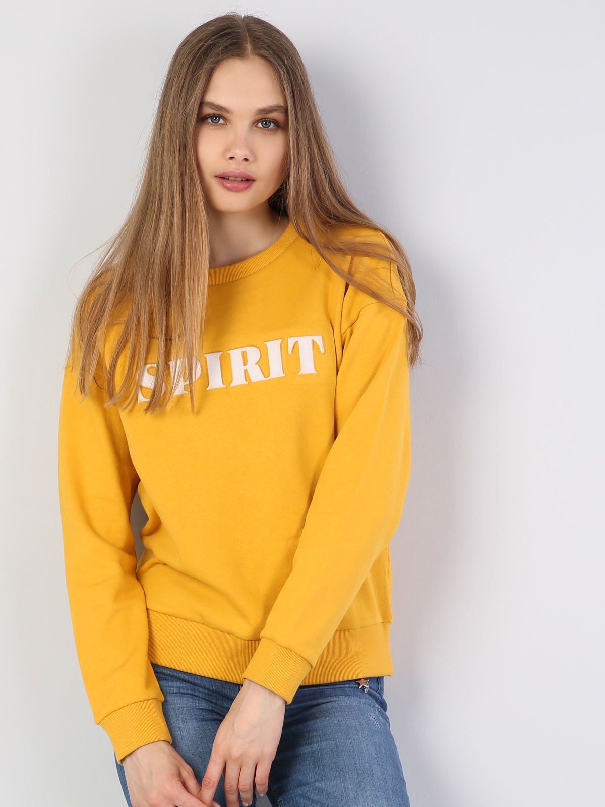  Regular Fit  Kadın Sarı Sweatshirt