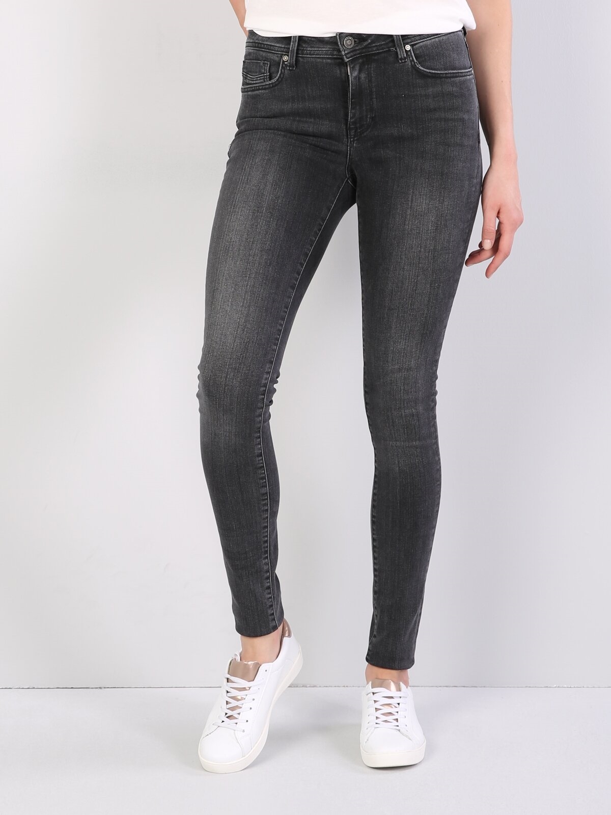 759 Lara Orta Bel Dar Paça Super Slim Fit Siyah Kadın Jean Pantolon