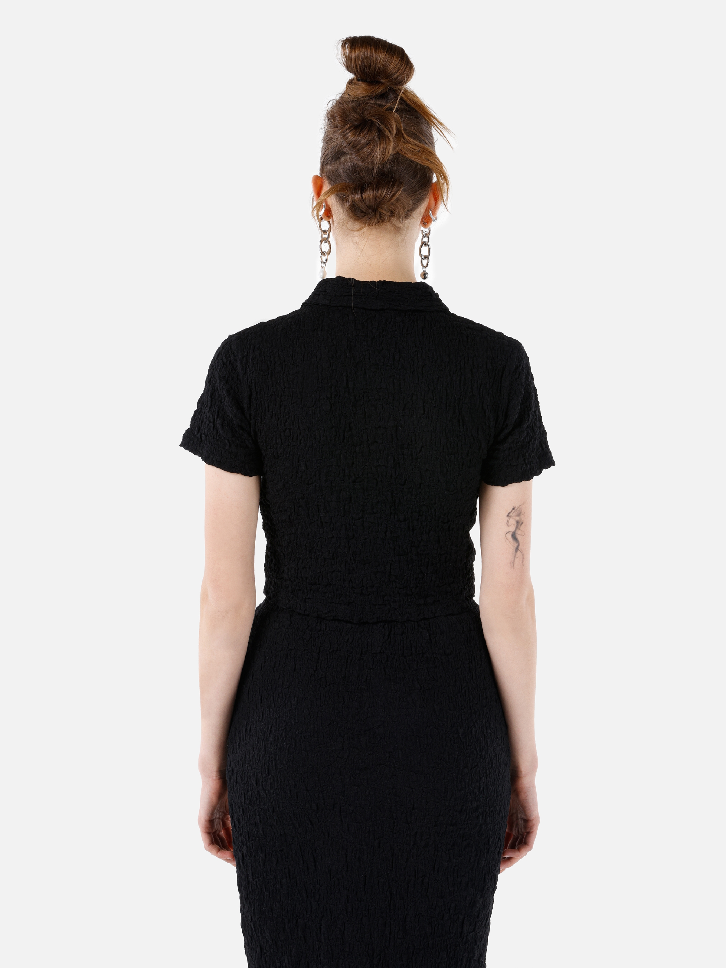 Dar Kesim Shirt Yaka Siyah Kadın Kısa Kol Tişört