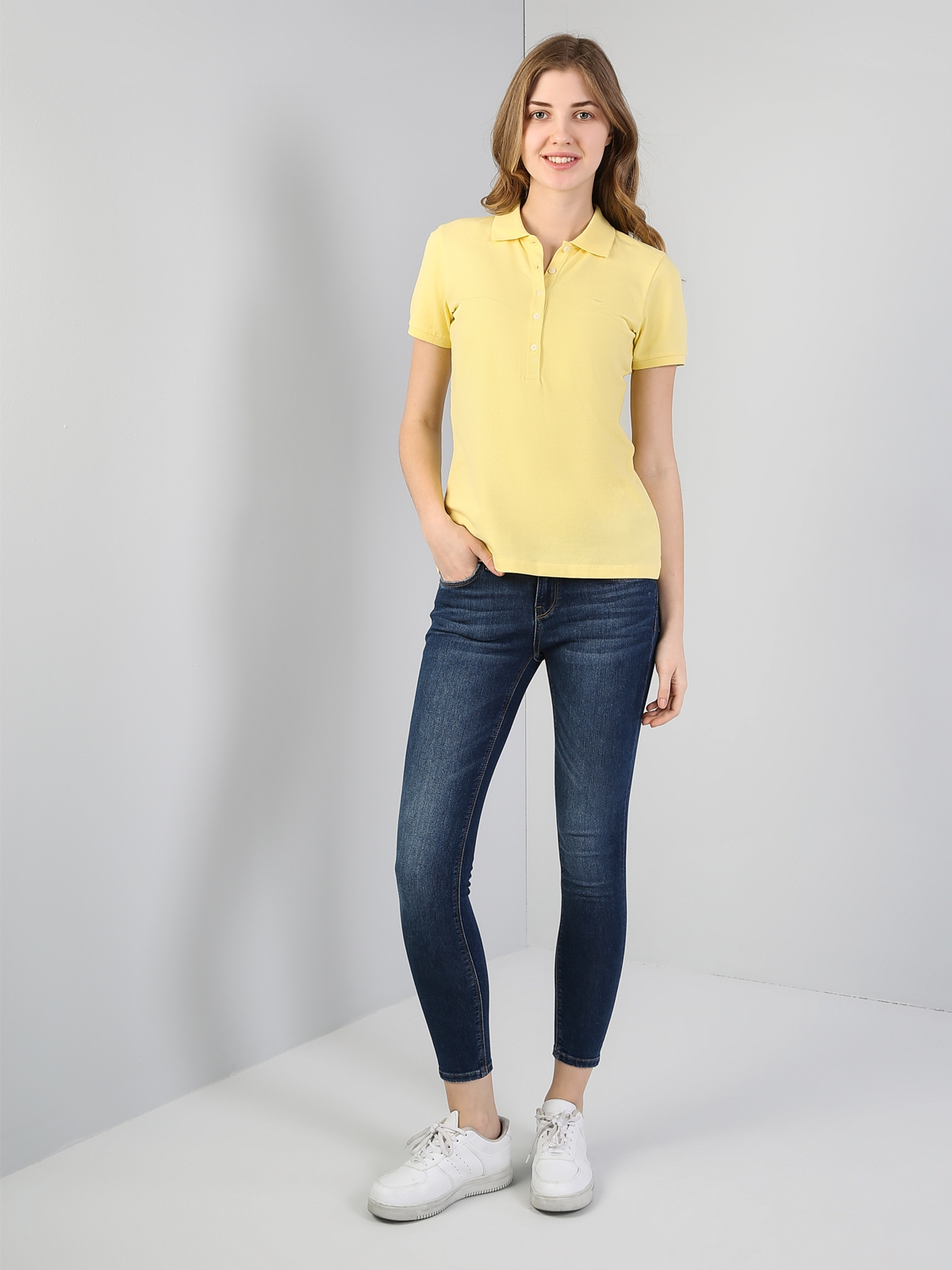 Slim Fit Kadın Sarı Kısa Kol Tişört