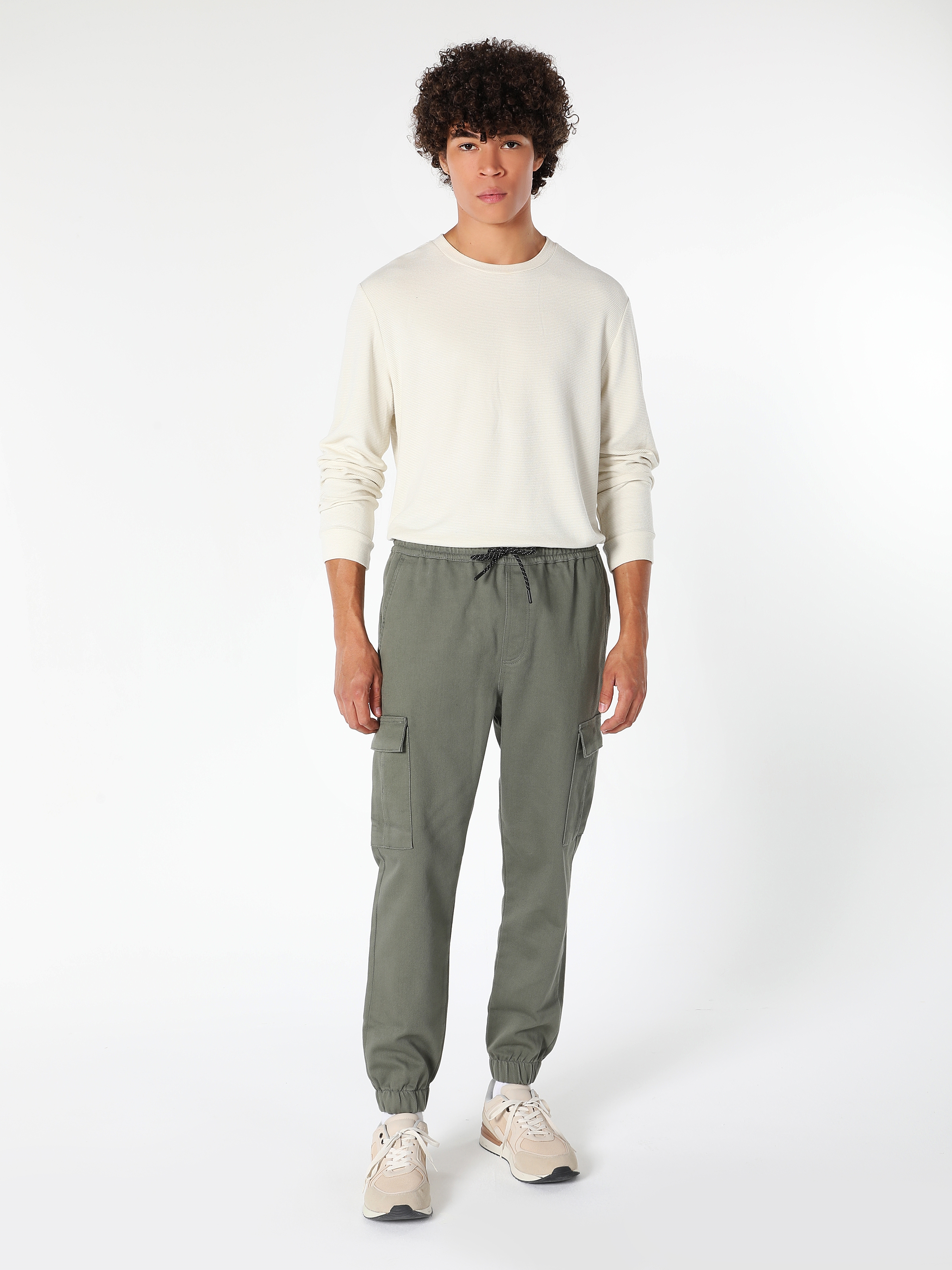 Colins Orta Bel Normal Kesim Düz Paça Yeşil Erkek Pantolon. 3