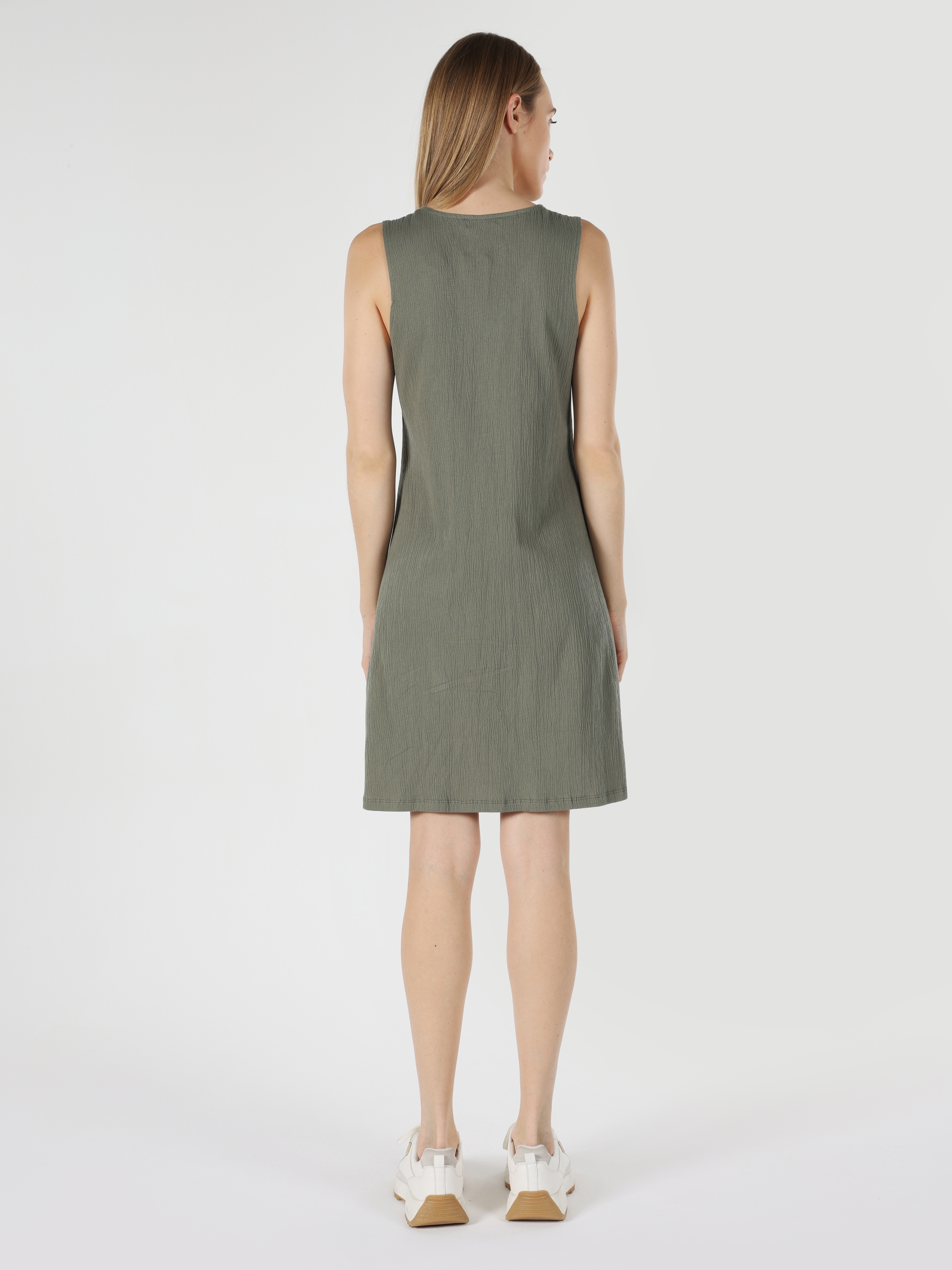 Colins Regular Fit Düğmeli Yeşil Kadın Elbise. 2
