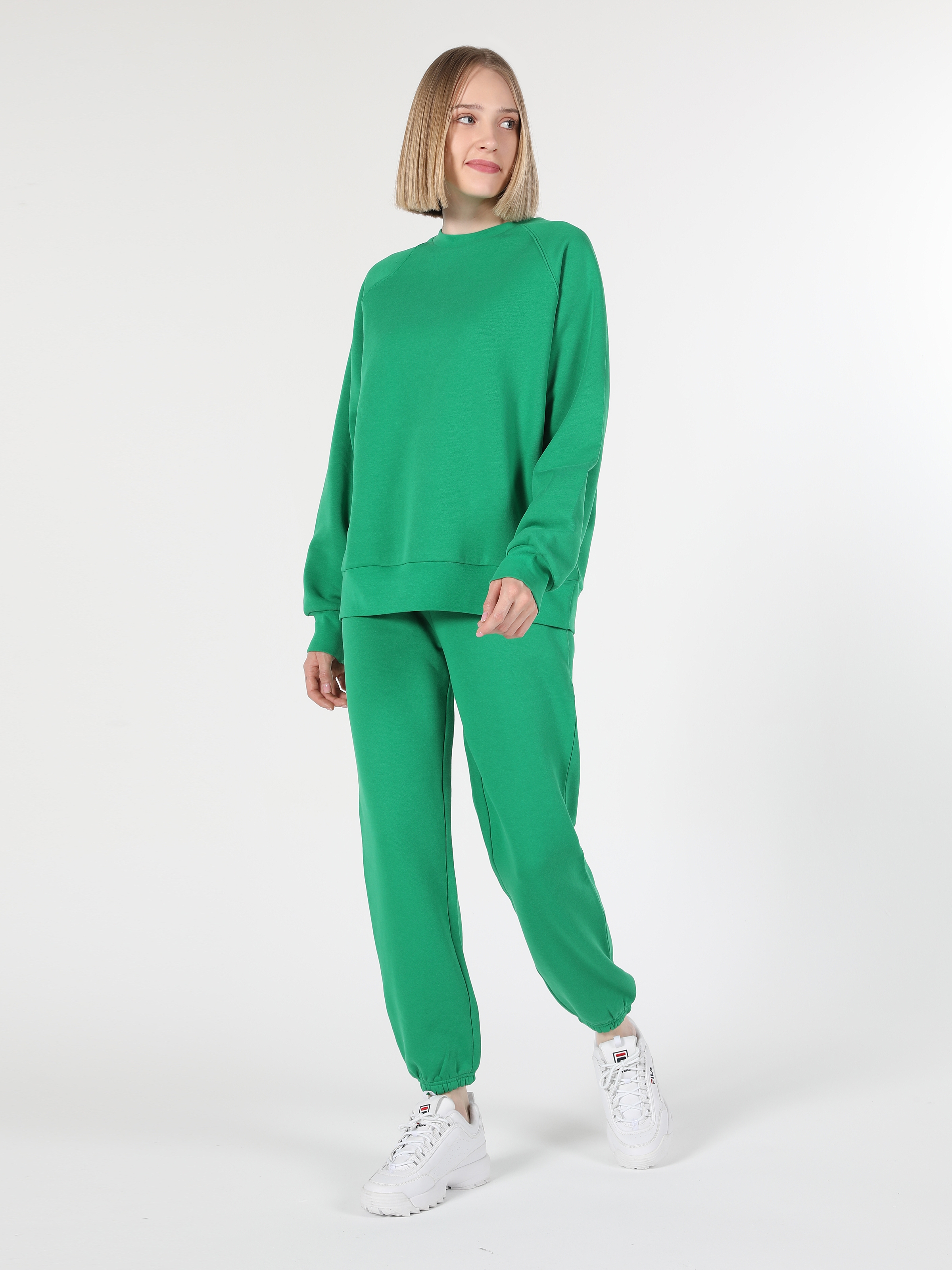 Colins Yeşil Kadın Sweatshirt. 3