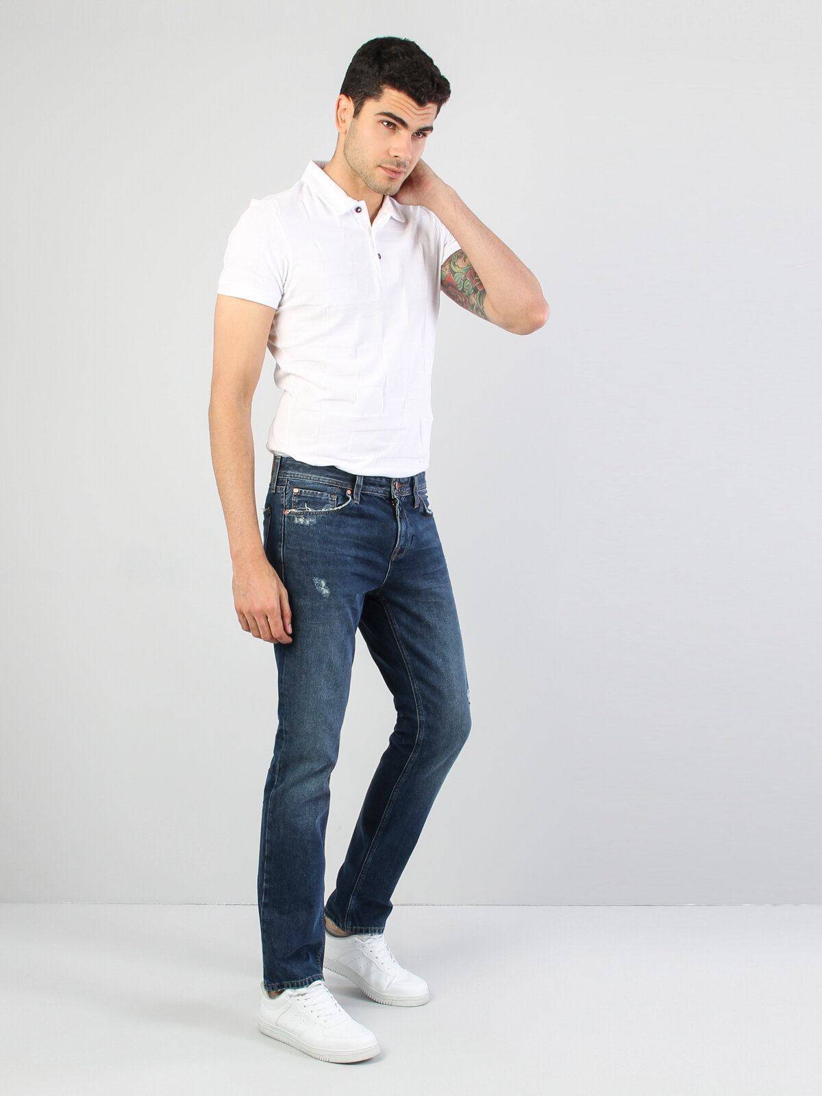Colins - 044 Karl Normal Kesim Düşük Bel Düz Paça Koyu Mavi Jean Pantolon