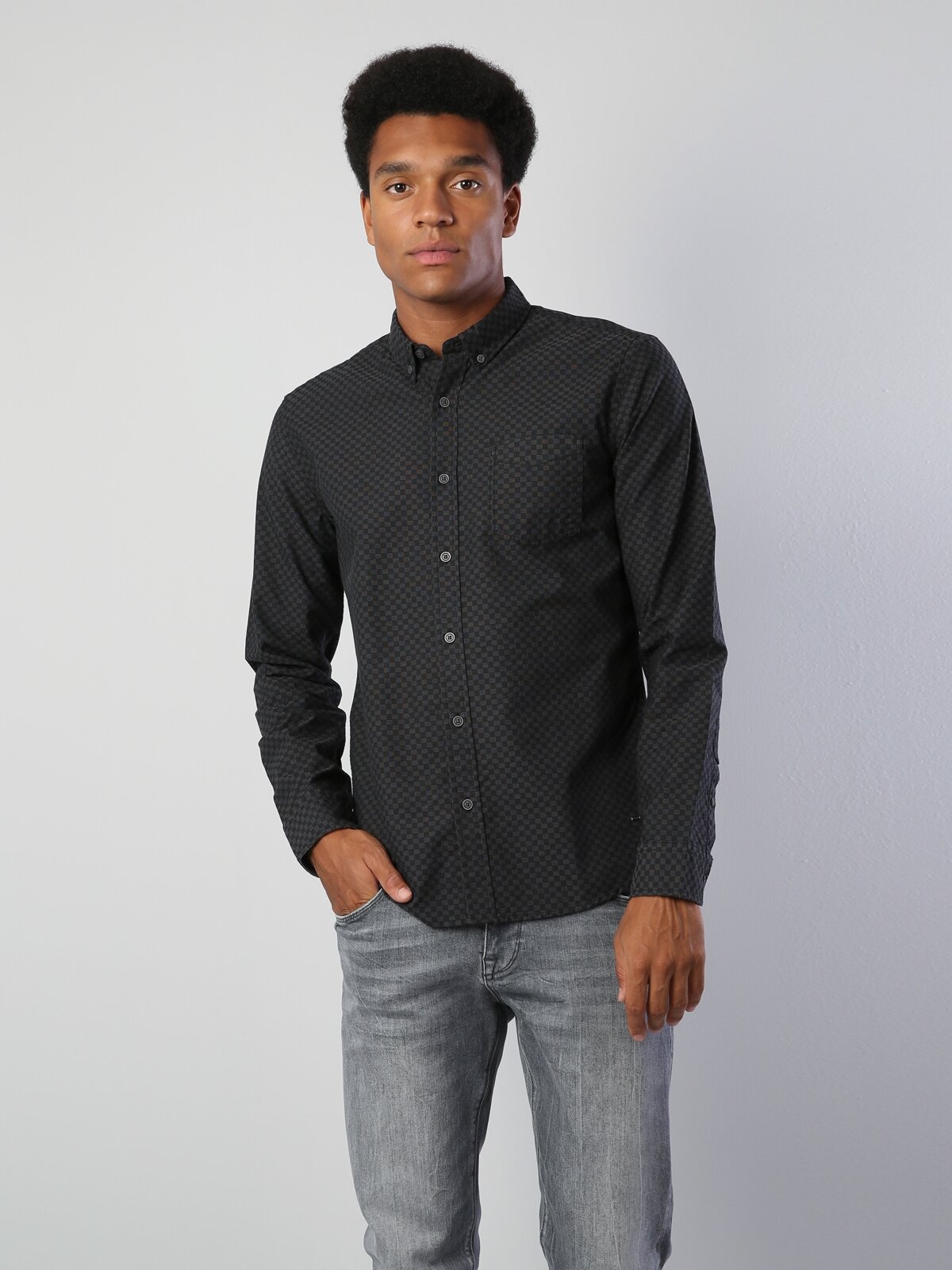 Colins Modern Fit Shirt Neck Erkek Siyah Uzun Kol Gömlek. 4