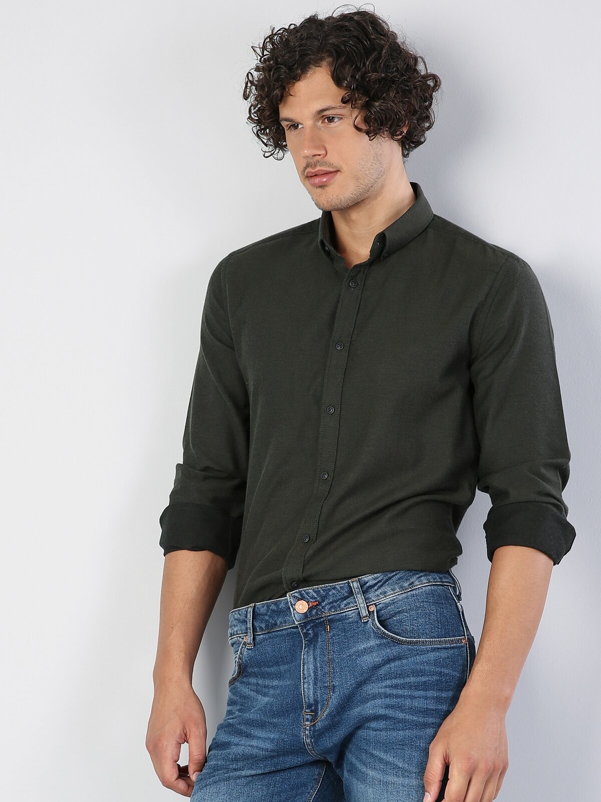 Colins Modern Fit Shirt Neck Erkek Koyu Yeşil Uzun Kol Gömlek. 1