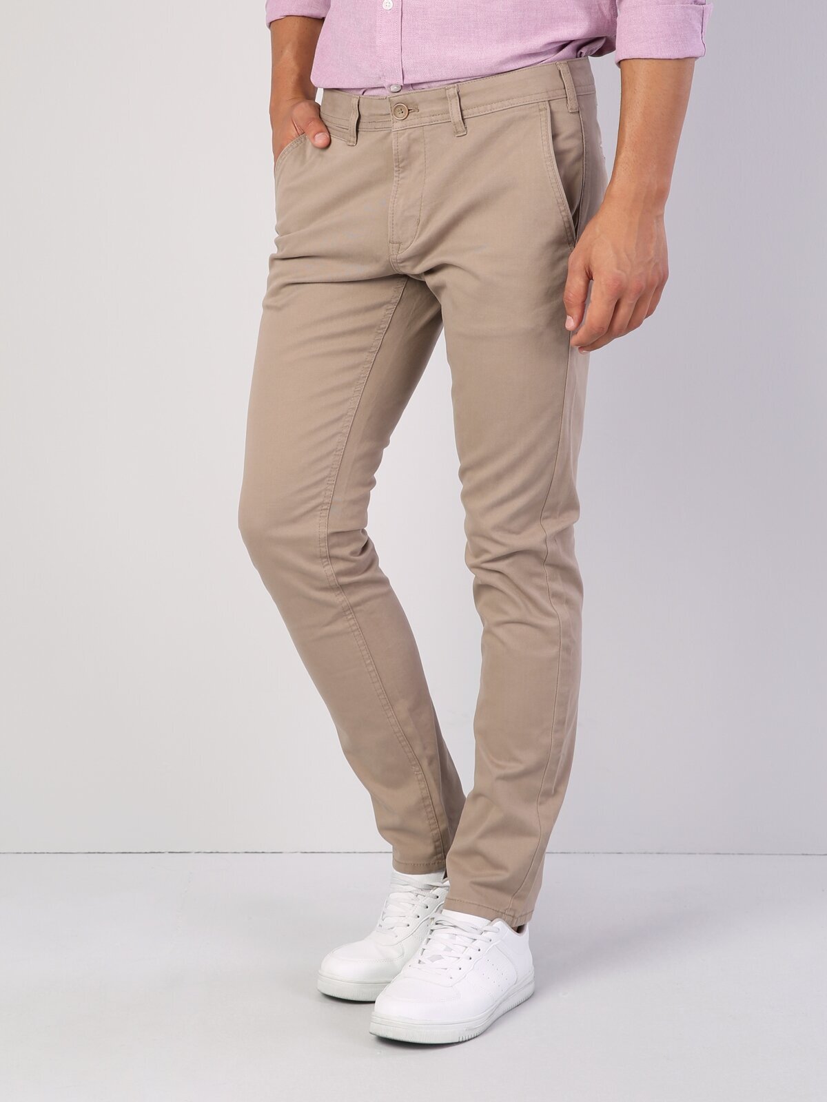 Colins Slim Fit Orta Bel Düz Paça Erkek Bej Pantolon. 1