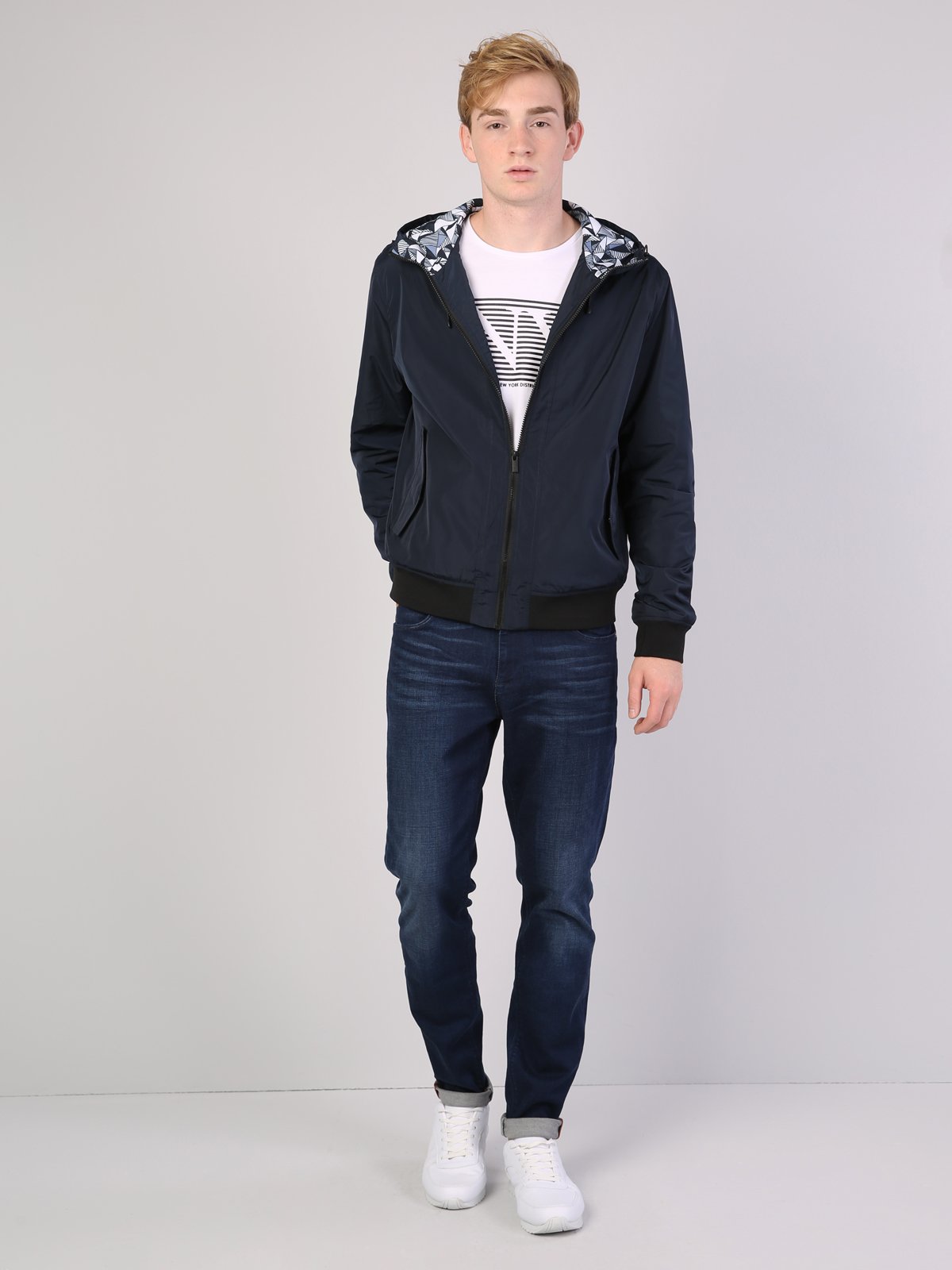 Colins - Navy Men Jackets