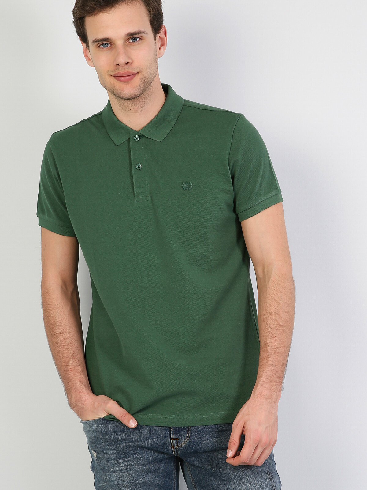Colins Green Men Short Sleeve Polo Shirt. 1