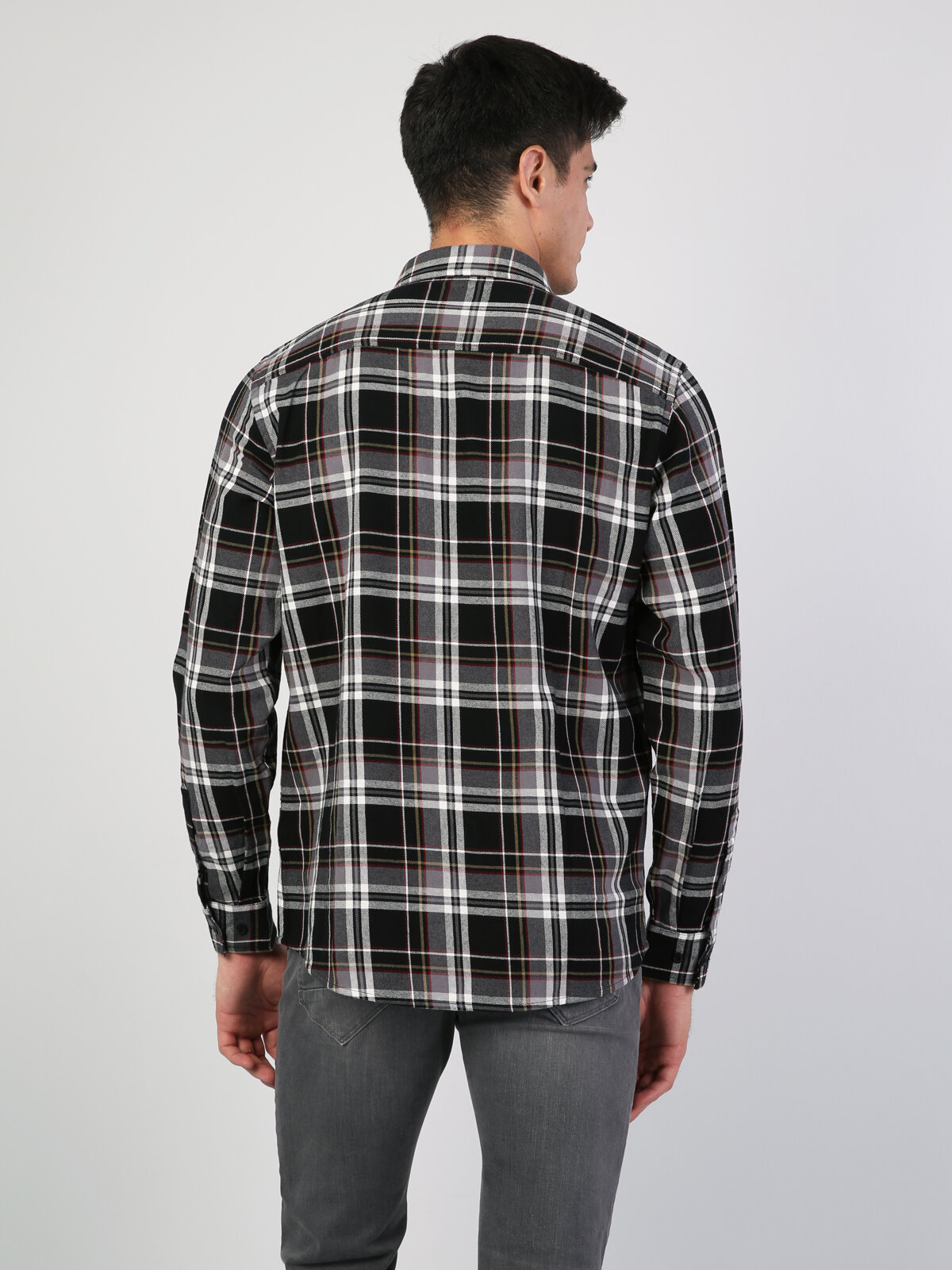 Colins Regular Fit Shirt Neck Erkek Siyah Uzun Kol Gömlek. 2 Colins Regular Fit Shirt Neck Erkek Siyah Uzun Kol Gömlek. 2