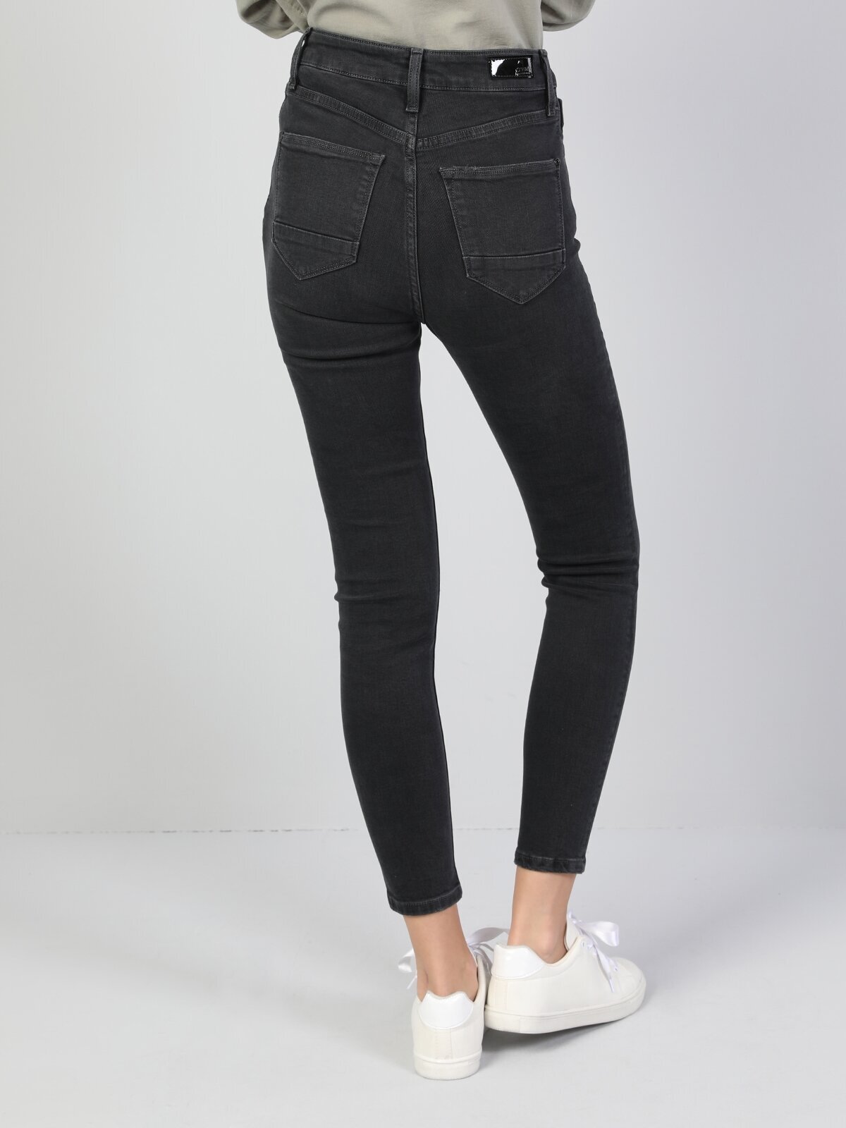 Colins 760 Dıana Yüksek Bel Dar Paça Super Slim Fit Kadın Jean Pantolon. 2