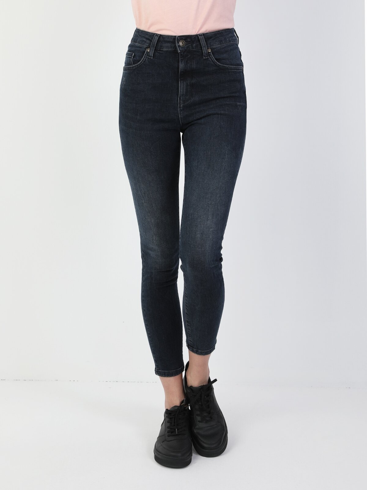 Colins 760 Dıana Yüksek Bel Dar Paça Super Slim Fit Koyu Mavi Kadın Jean Pantolon. 4