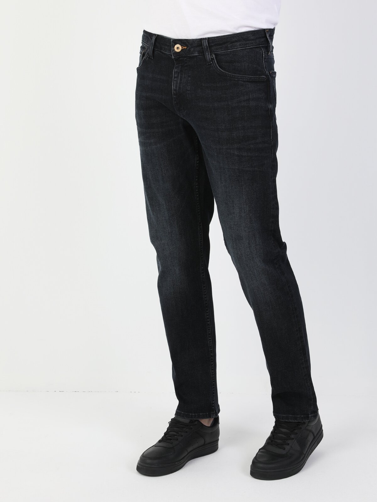 Colins 45 David Normal Kesim Normal Bel Düz Paça Erkek Siyah Jean Pantolon. 1