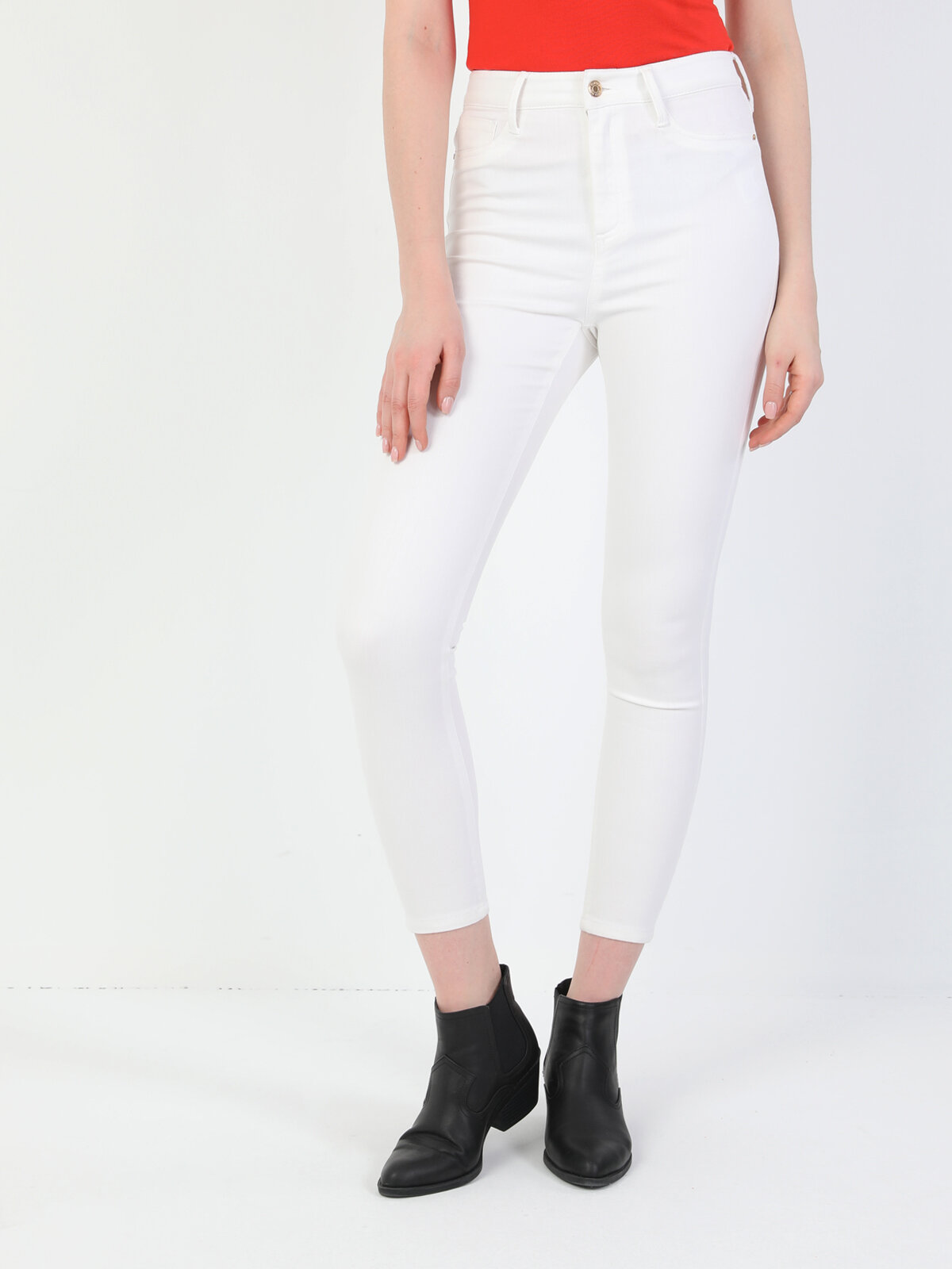 Colins Super Slim Fit Yüksek Bel Skinny Leg Kadın Beyaz Pantolon. 1