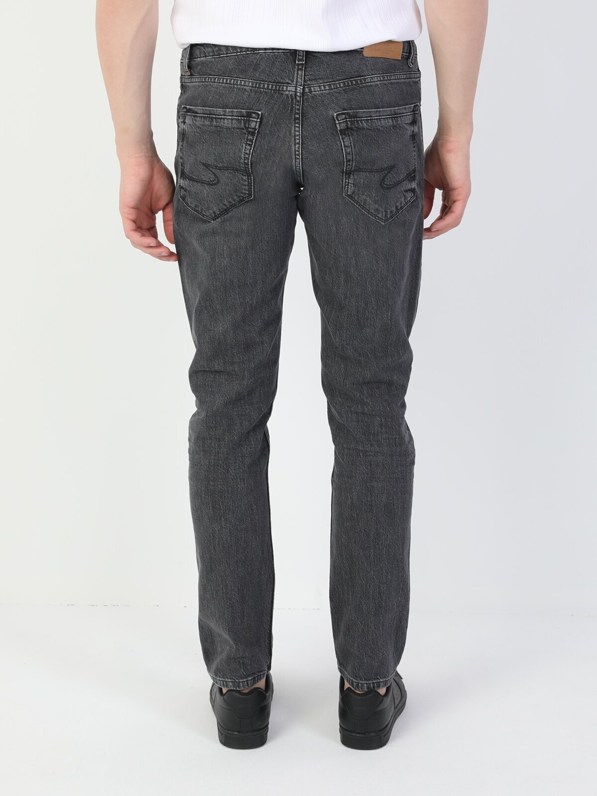 Colins Men Pants. 2