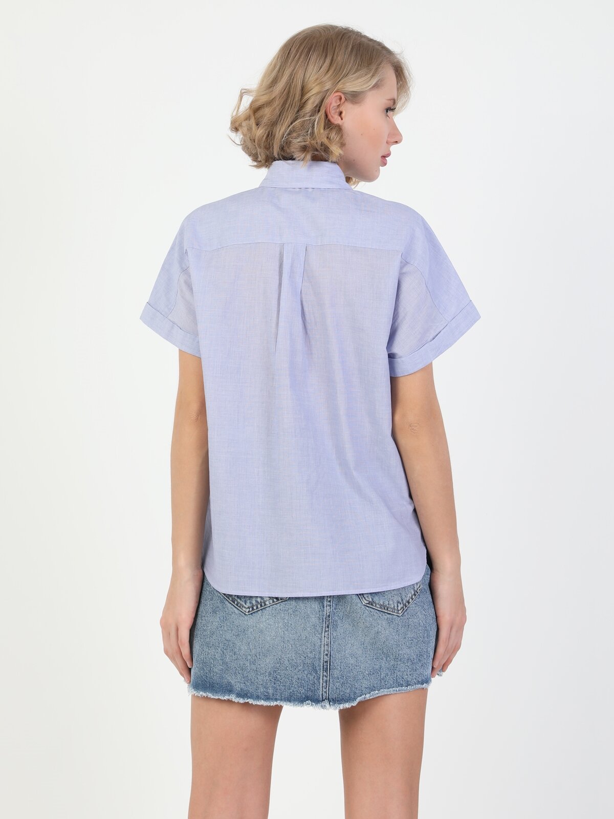 Colins Regular Fit Shirt Neck Kadın Mavi Kısa Kol Gömlek. 2