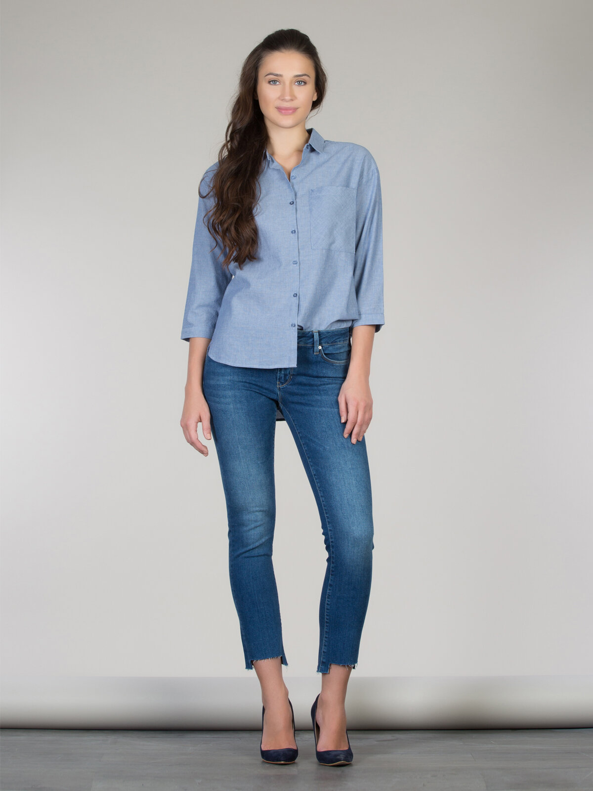 Colins - 703 Carla Slim Fit Düşük Bel Düz Paça Kadın İndigo Jean Pantolon