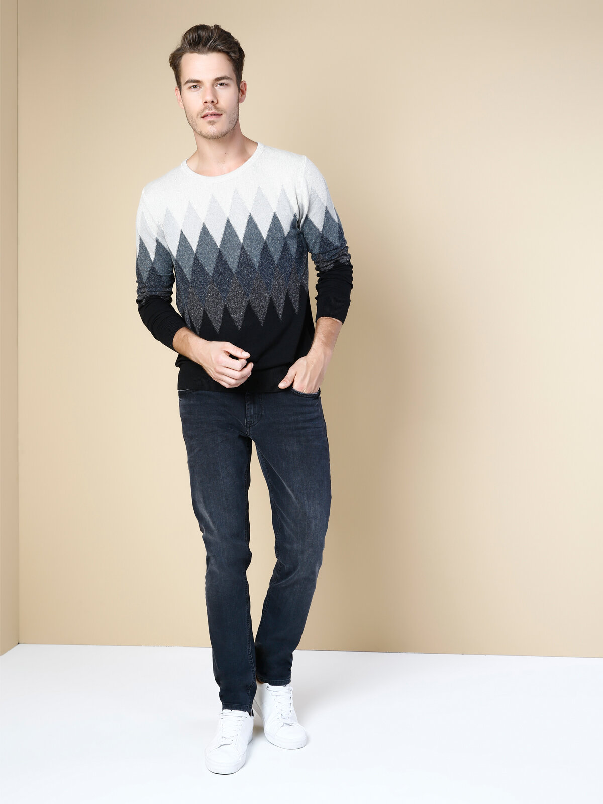 Colins Anthracıte Men Sweaters. 3