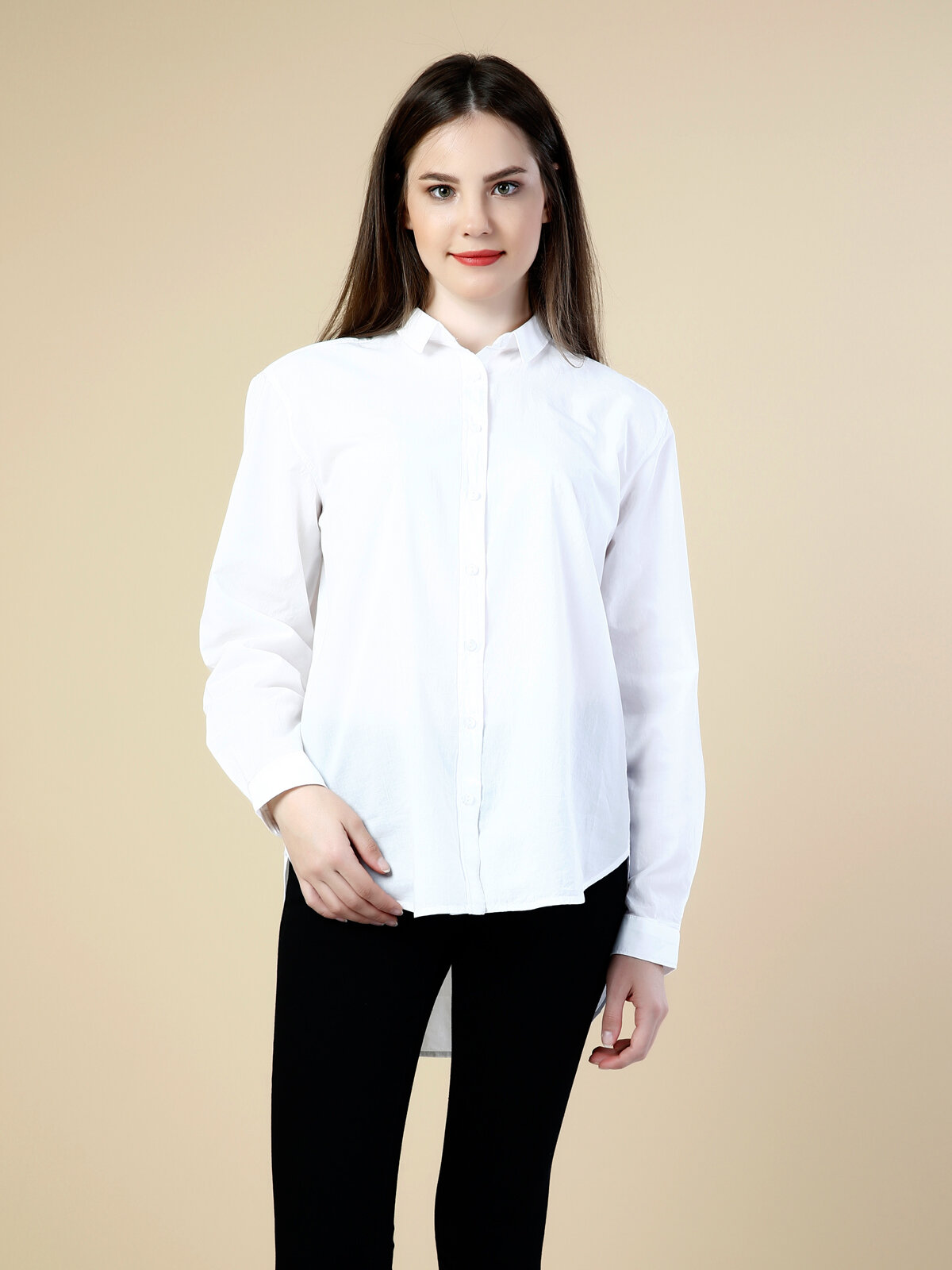 Colins Klasik Yaka Beyaz Uzun Kol Gömlek. 4