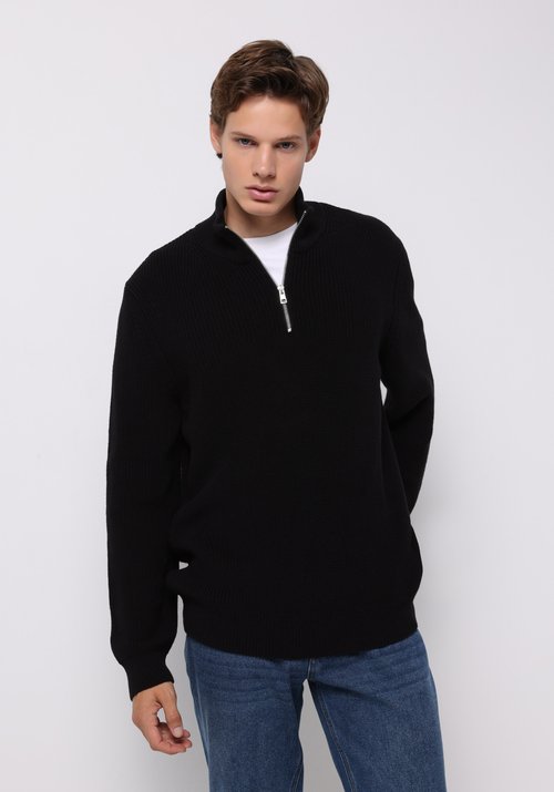 COLIN'S Regular Fit High Neck Jakarlı Erkek Siyah Kazak