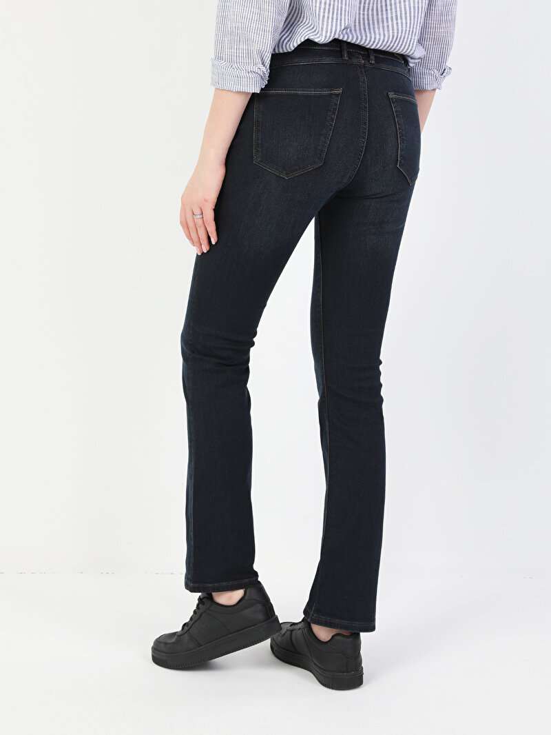 791 Monıca Orta Bel Rahat Paça Regular Fit Koyu Mavi Kadın Jean Pantolon