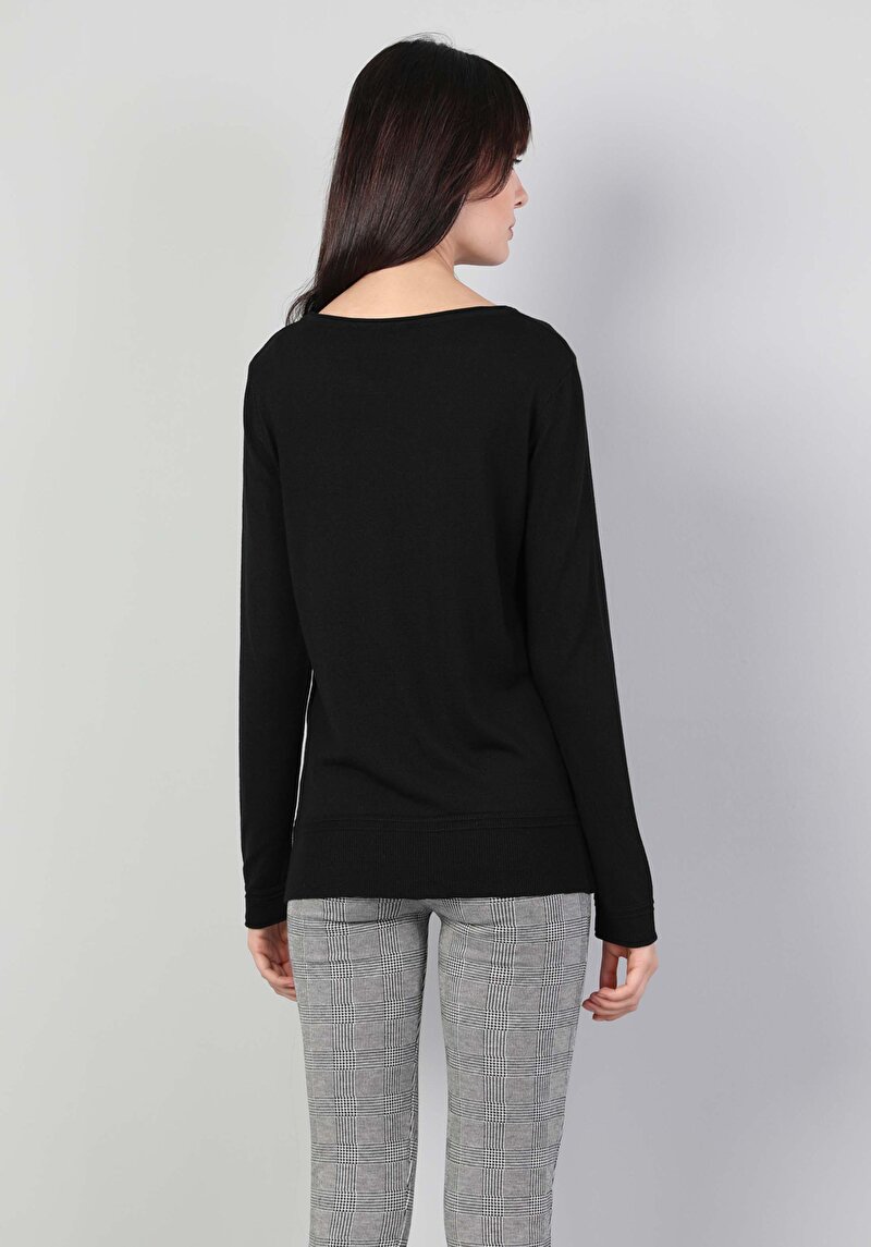 Regular Fit Yuvarlak Yaka Kadın Siyah Kazak