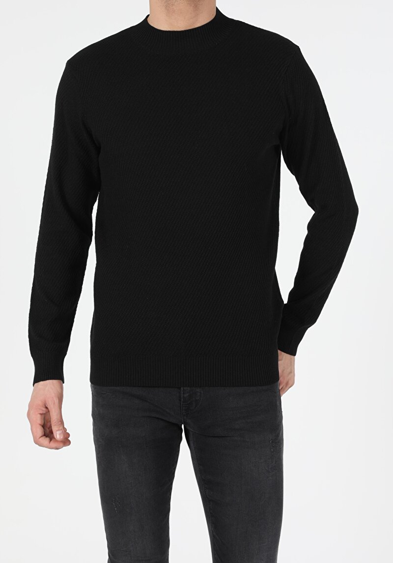 Regular Fit Yarım Balıkçı Yaka Erkek Siyah Kazak