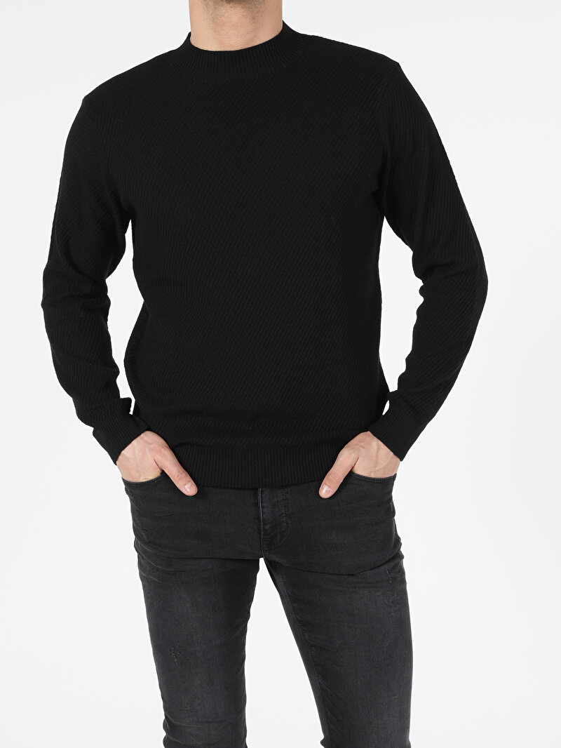 Regular Fit Yarım Balıkçı Yaka Erkek Siyah Kazak