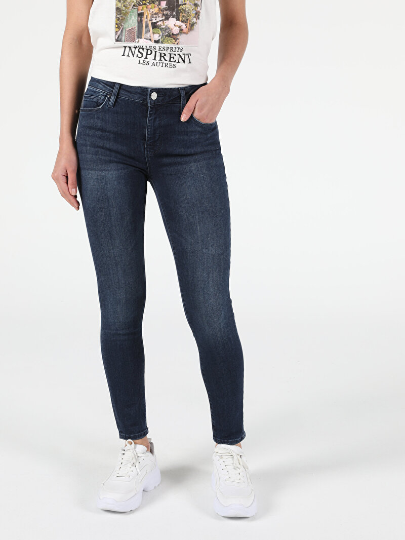 Super Slim Fit Orta Bel Dar Paça Kadın Koyu İndigo Jean Pantolon