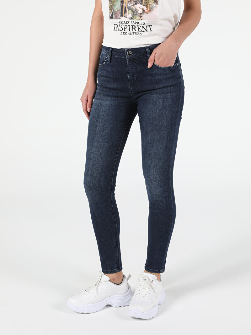 Super Slim Fit Orta Bel Dar Paça Kadın Koyu İndigo Jean Pantolon