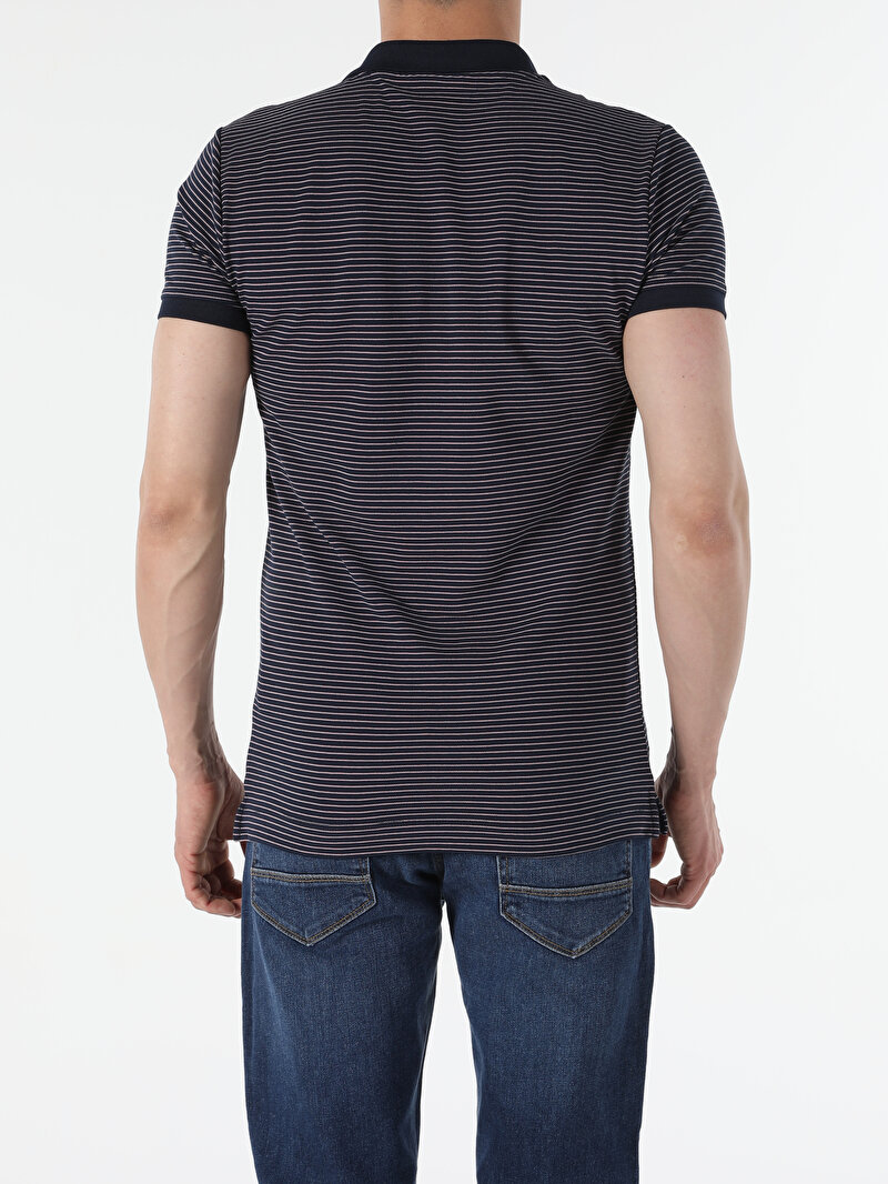 Slim Fit Yuvarlak Yaka Erkek Lacivert Kısa Kol Tişört