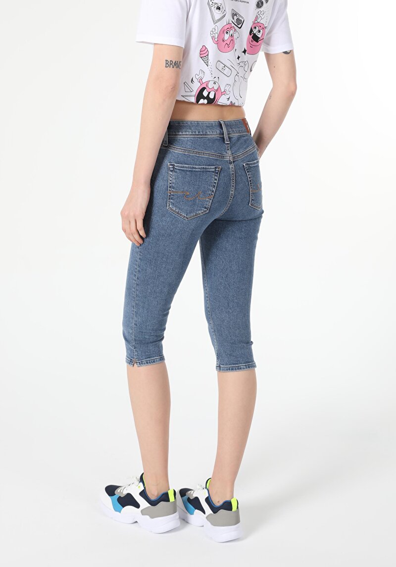 Super Slim Fit Orta Bel Kadın Denim Jean Şort