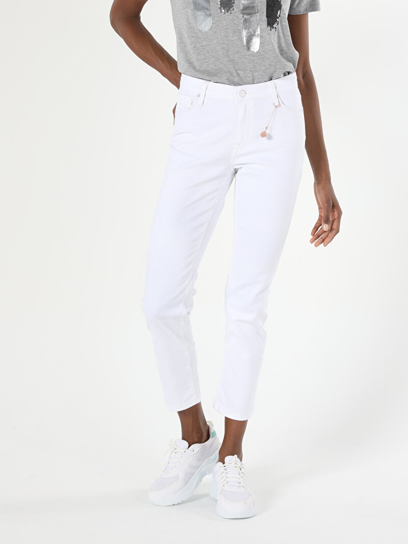 703 Carla Slim Fit Orta Bel Düz Paça Kadın Denim Jean Pantolon